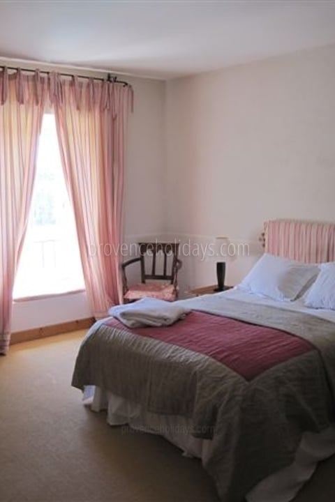 49 - Mas Lambesc: Villa: Interior