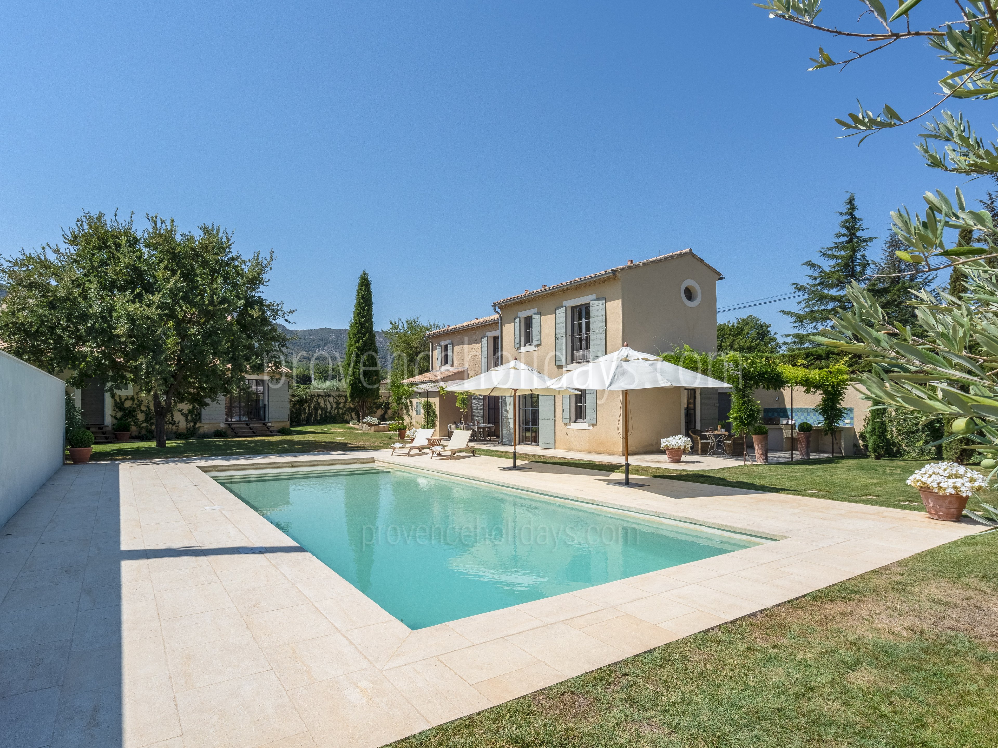 11 - Mas des Vignobles: Villa: Pool