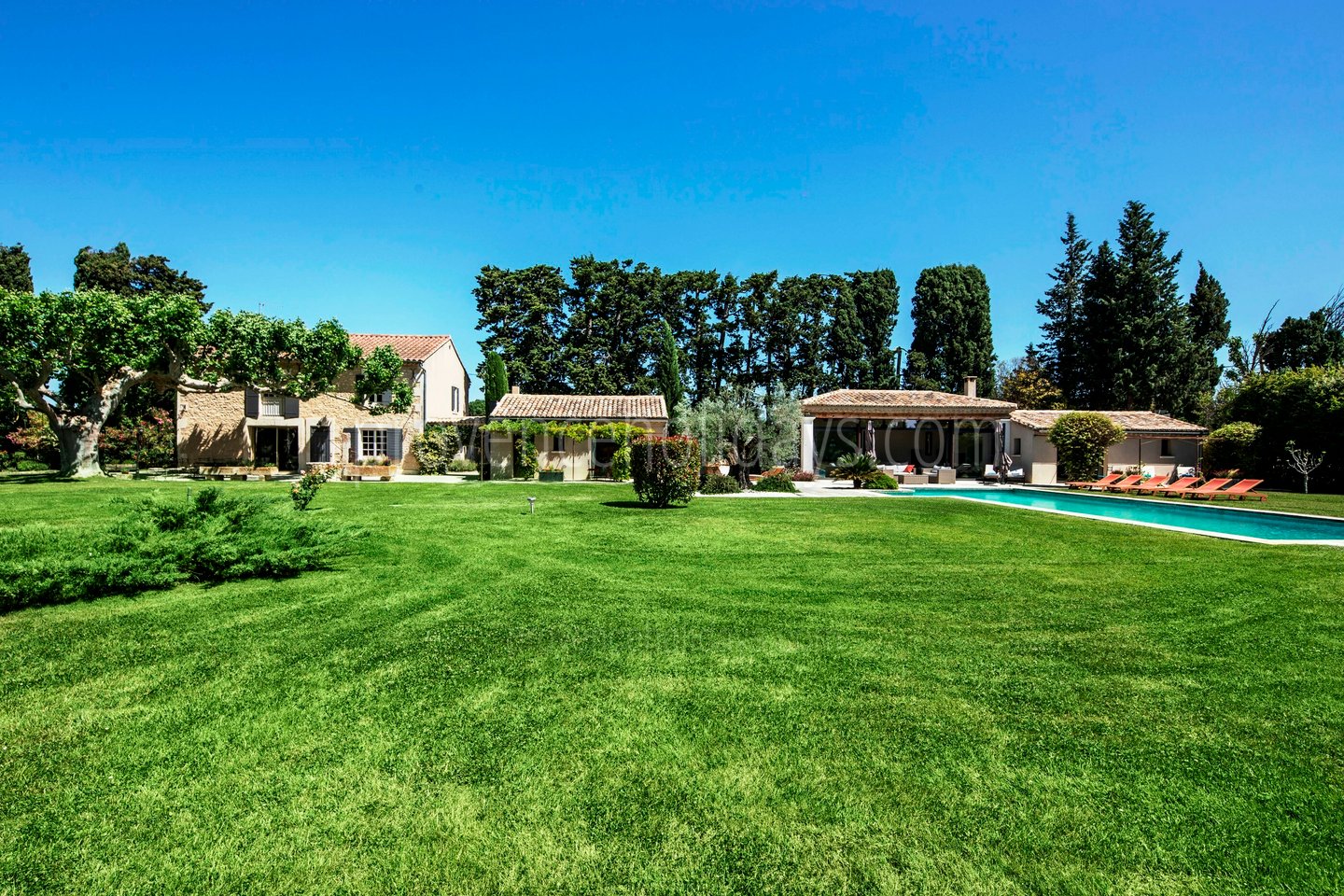 20 - Mas Luna: Villa: Exterior