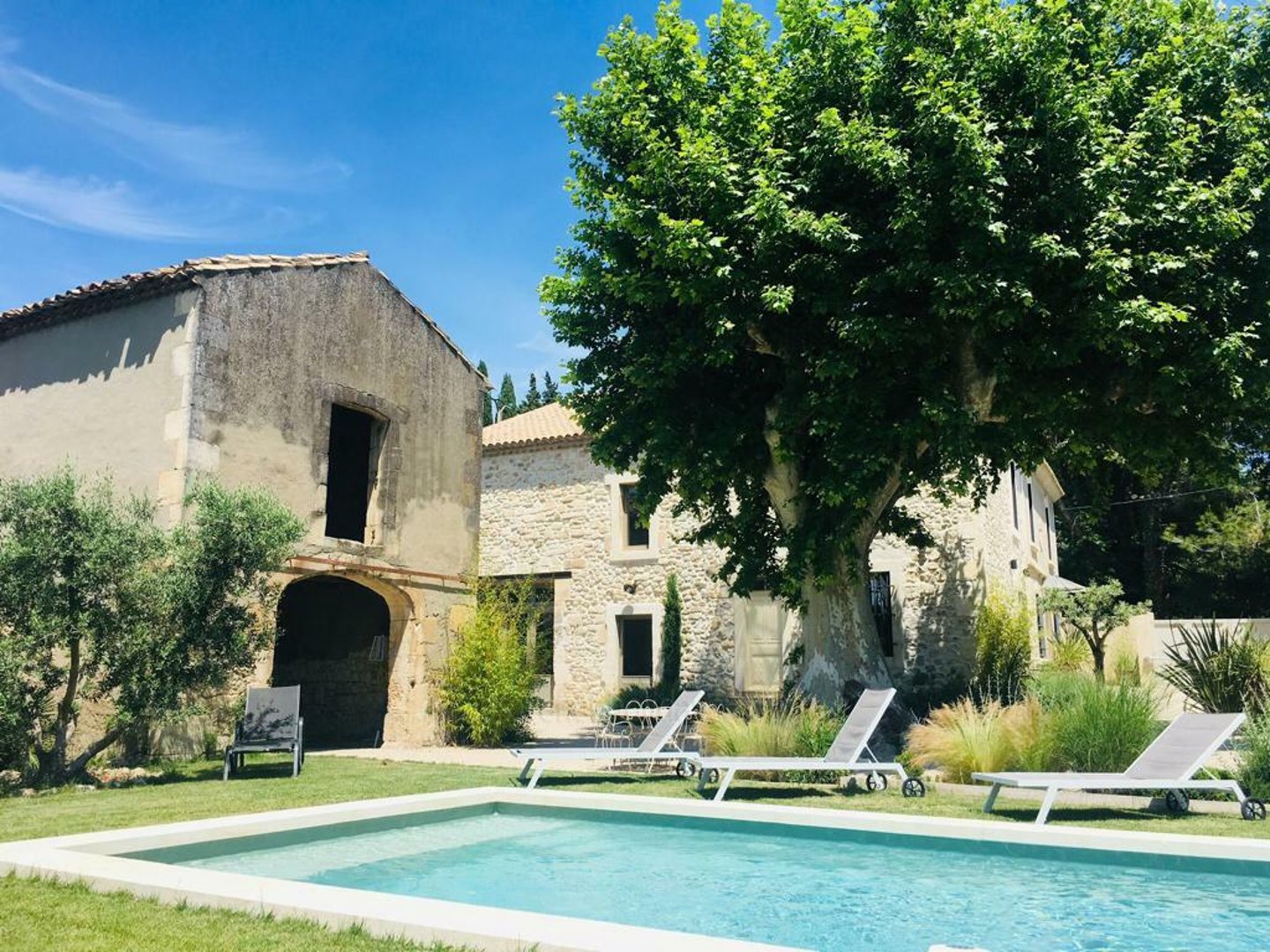 2 - Mas de Maussane-les-Alpilles: Villa: Exterior