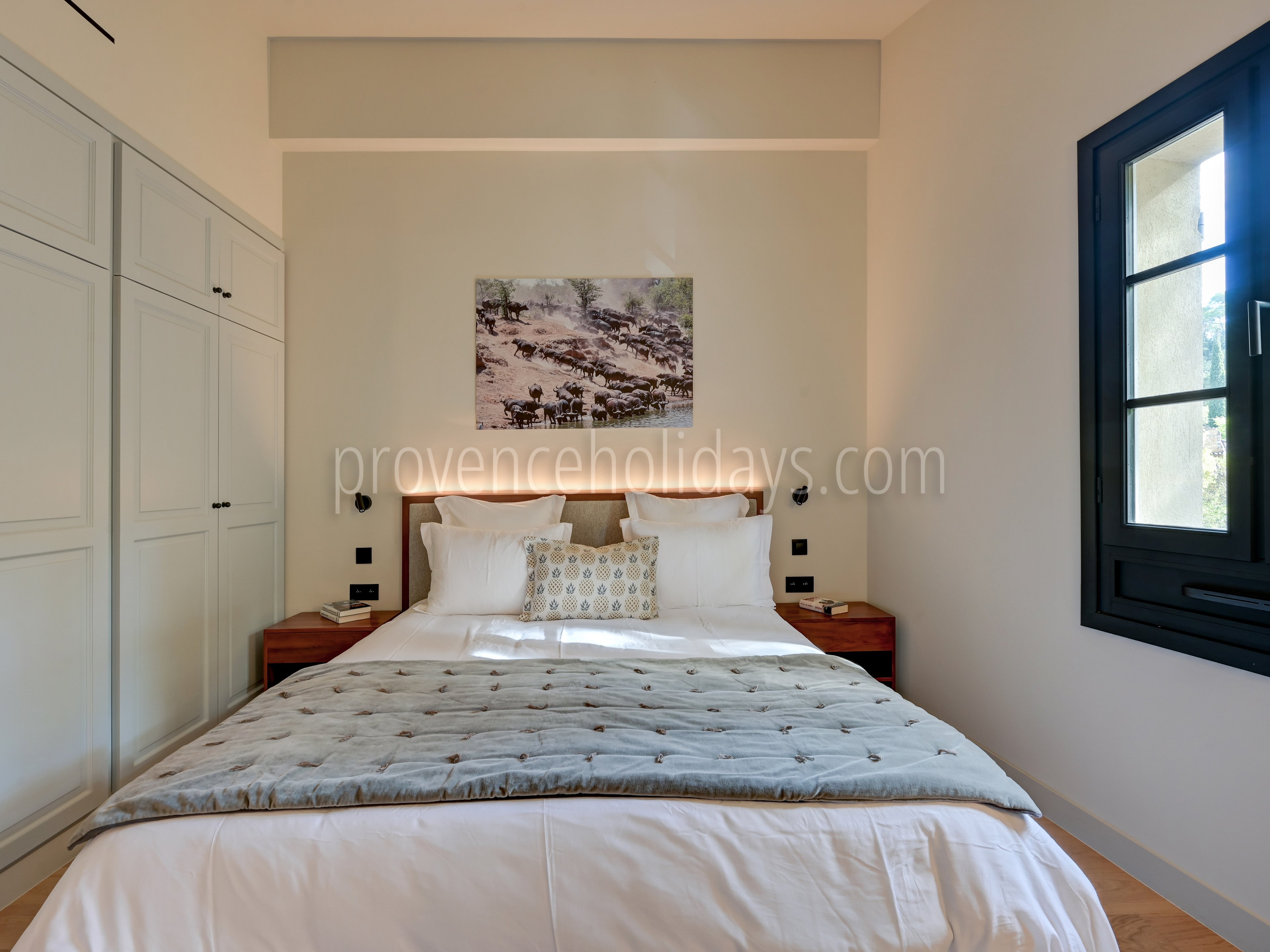 5 - Le Moulin: Villa: Bedroom