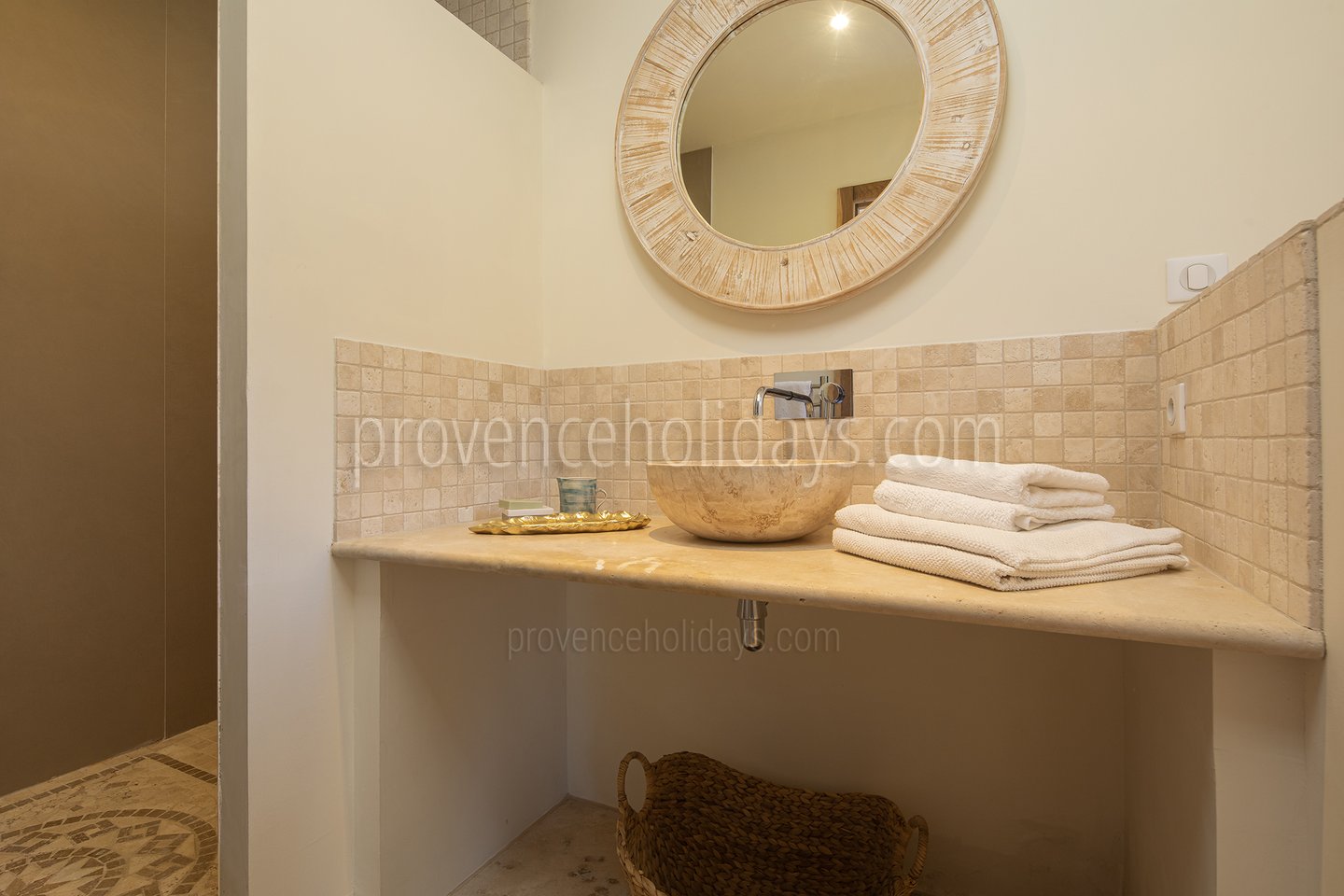 24 - Mas Harmonie: Villa: Bathroom