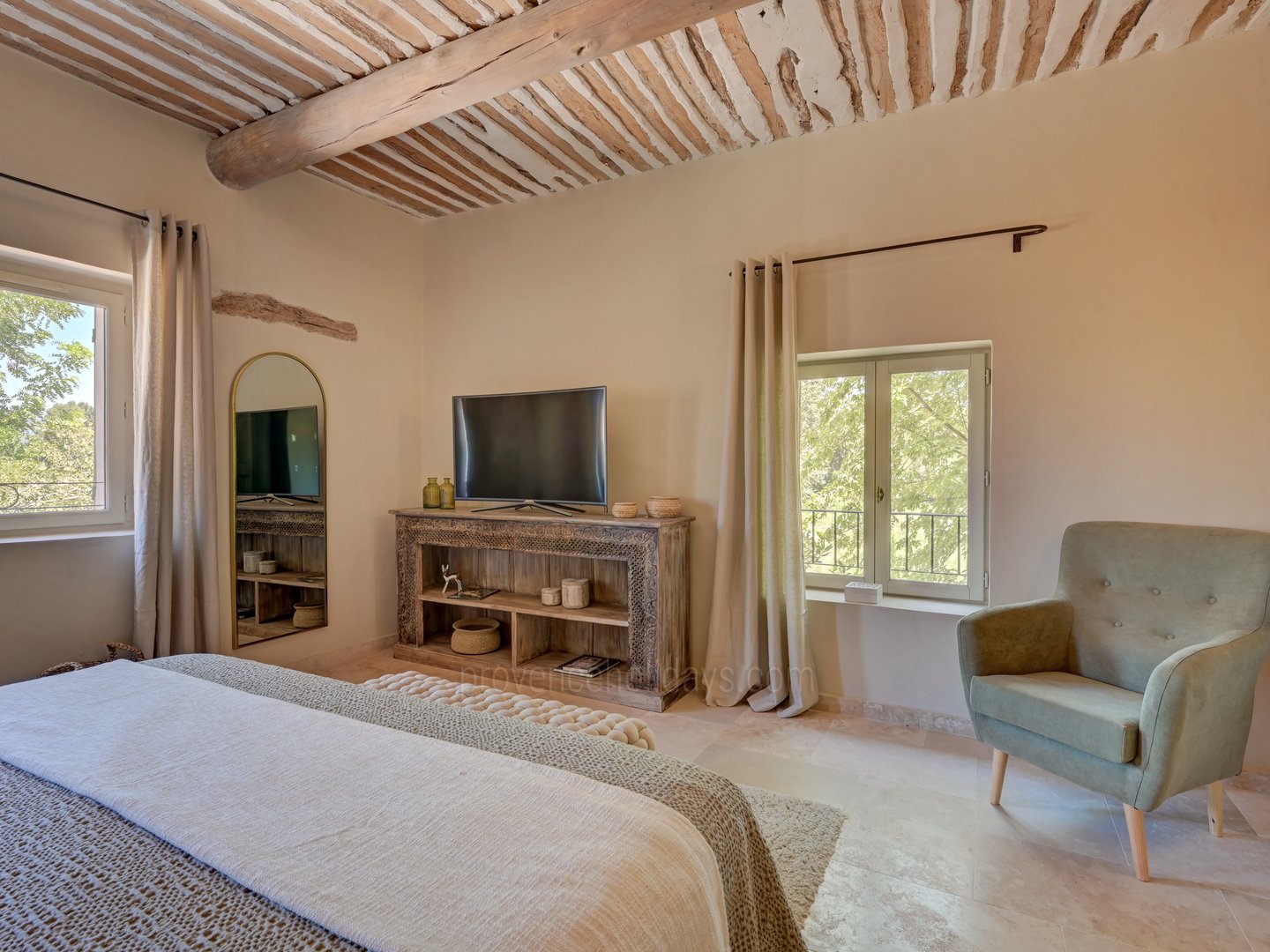 34 - Le Mas de Prestige: Villa: Bedroom 1