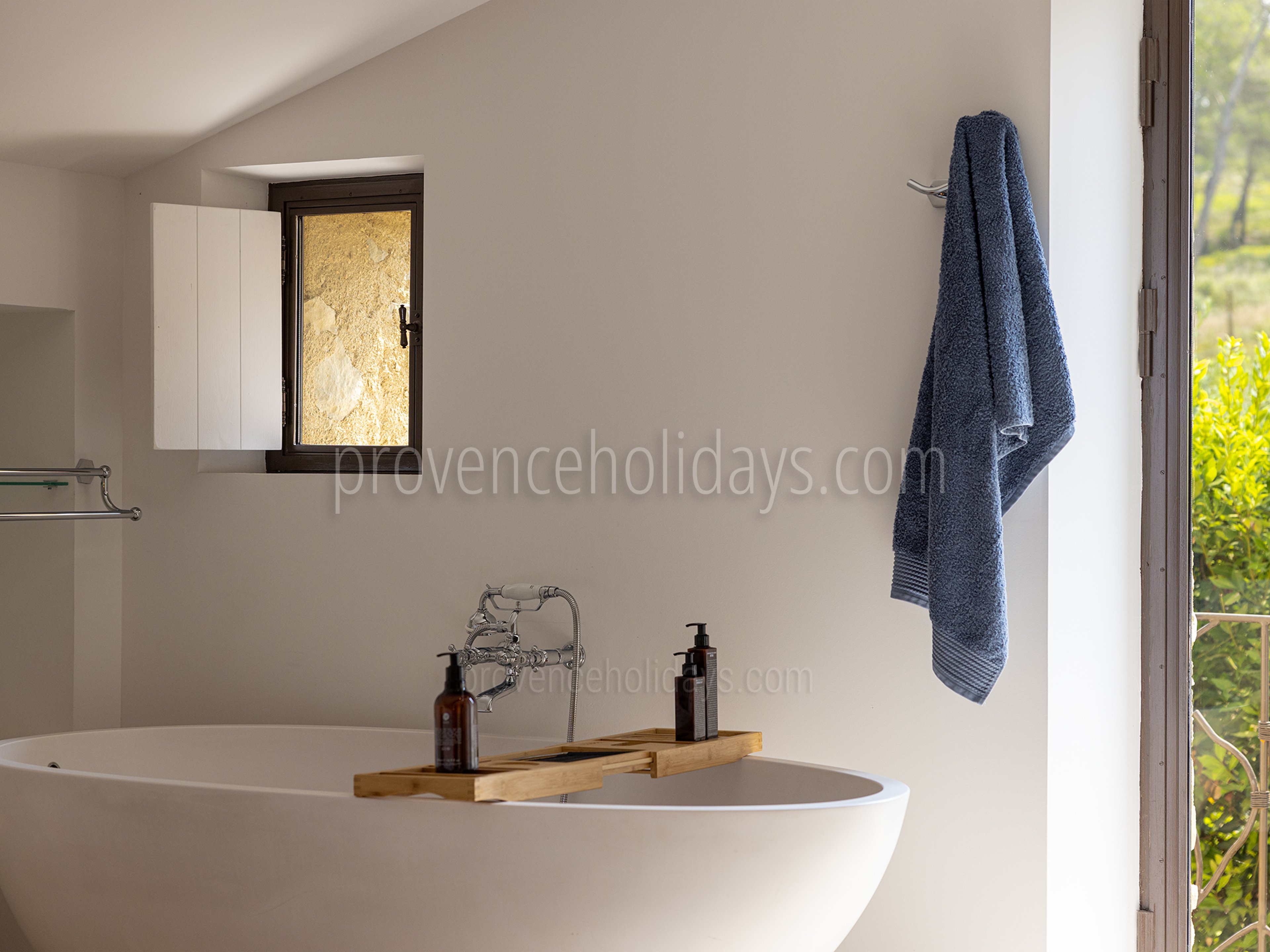 67 - Le Mas Secret: Villa: Bathroom