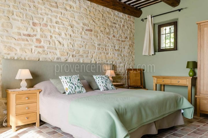 4 - Le Mas de Gordes: Villa: Bedroom