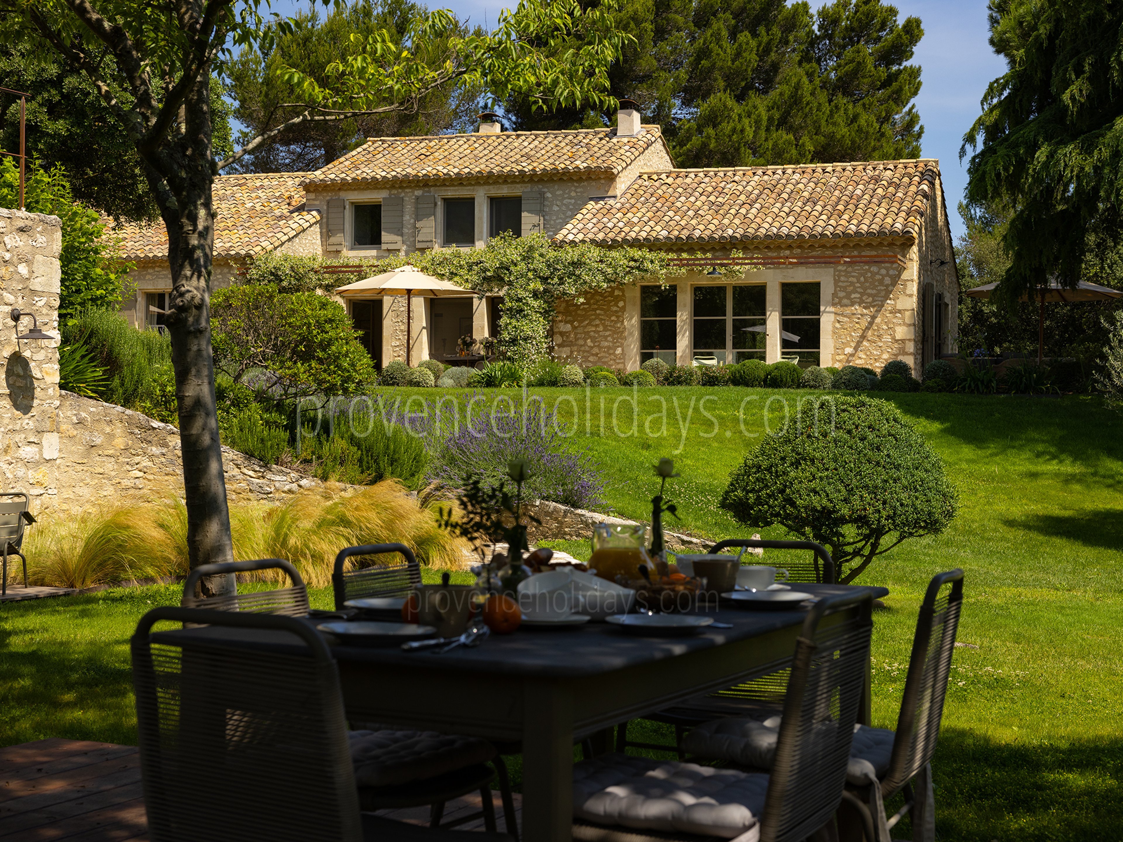 33 - Mas Harmonie: Villa: Exterior