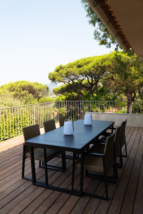 16 - Villa les Pins: Villa: Exterior