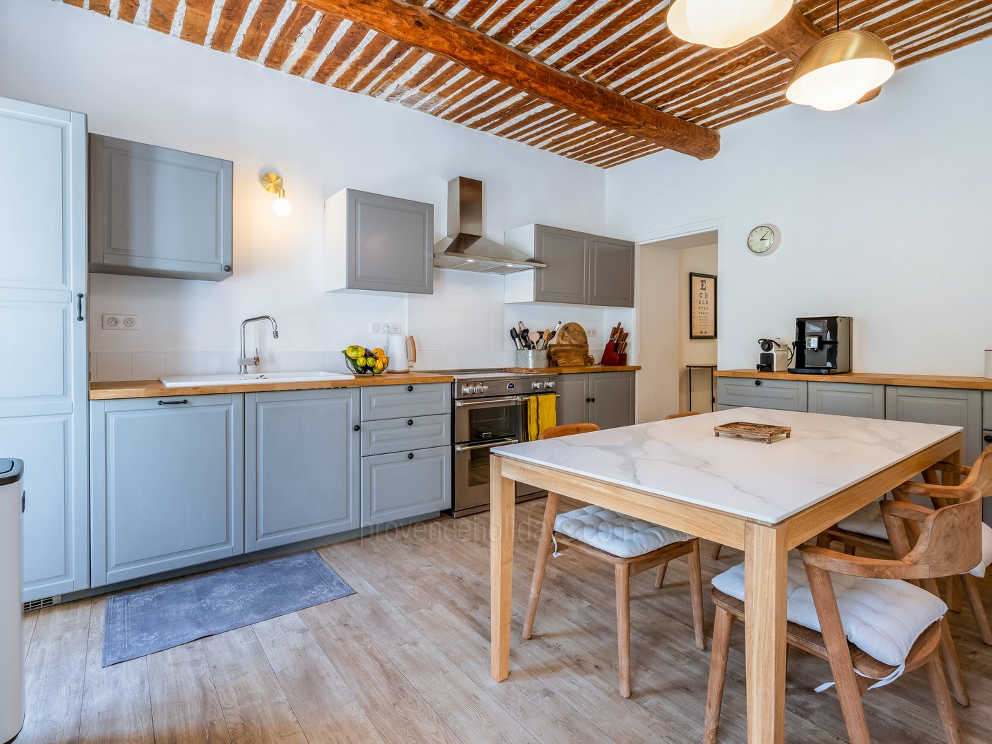 5 - Le Mas des Figues: Villa: Interior - Kitchen