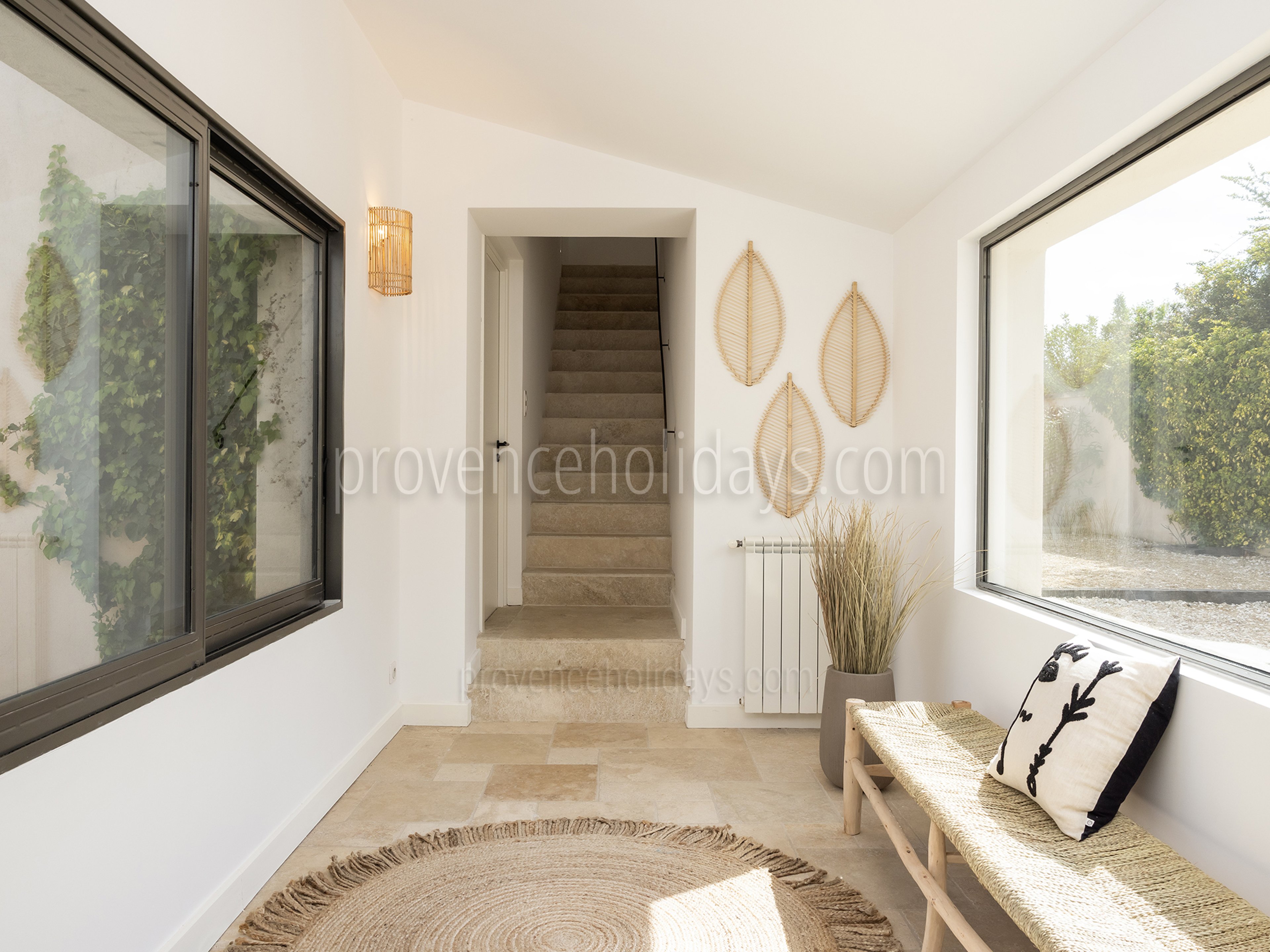 21 - Villa Sainte Marthe: Villa: Interior