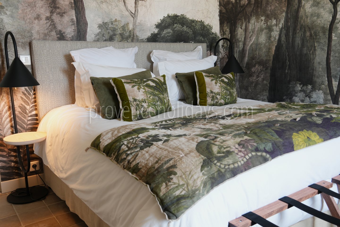 48 - Domaine du Grand Chêne: Villa: Bedroom