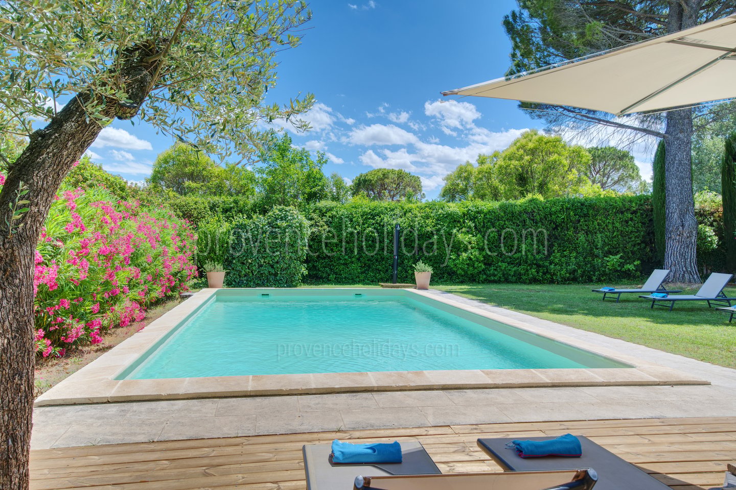 6 - Le Dolmen du Midi: Villa: Pool