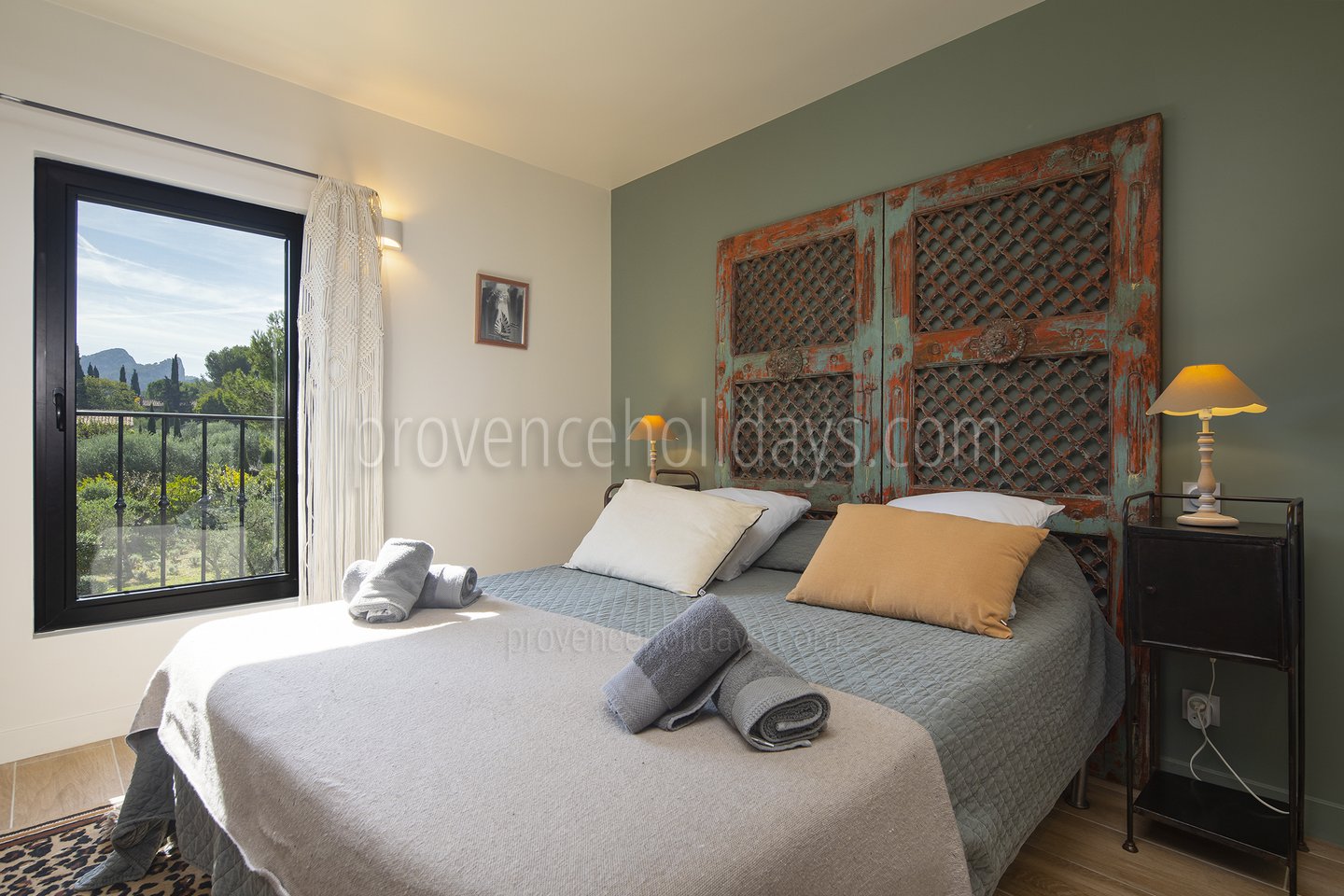 2 - La Villa Gauloise: Villa: Bedroom