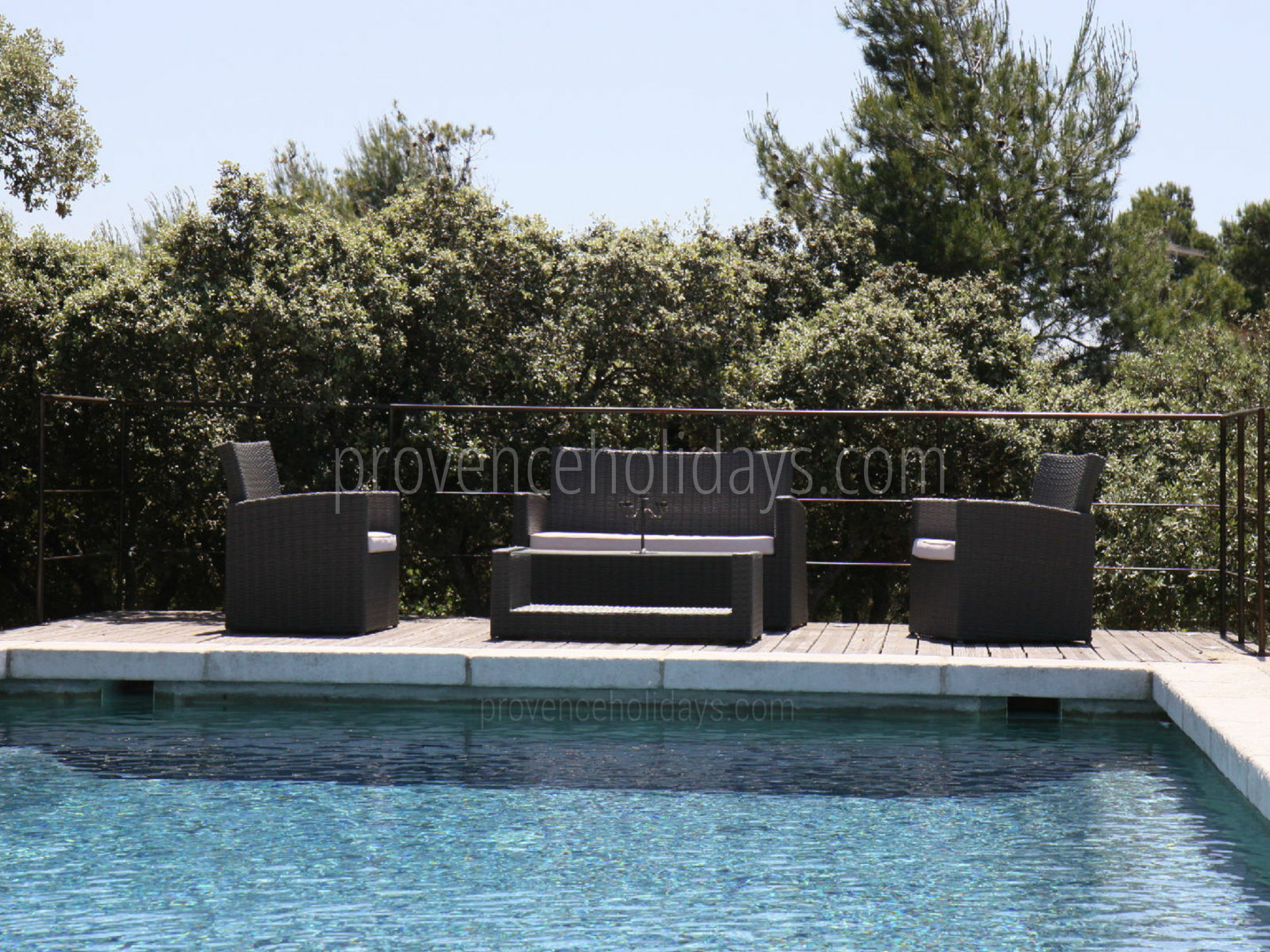 14 - Villa Bastide: Villa: Exterior