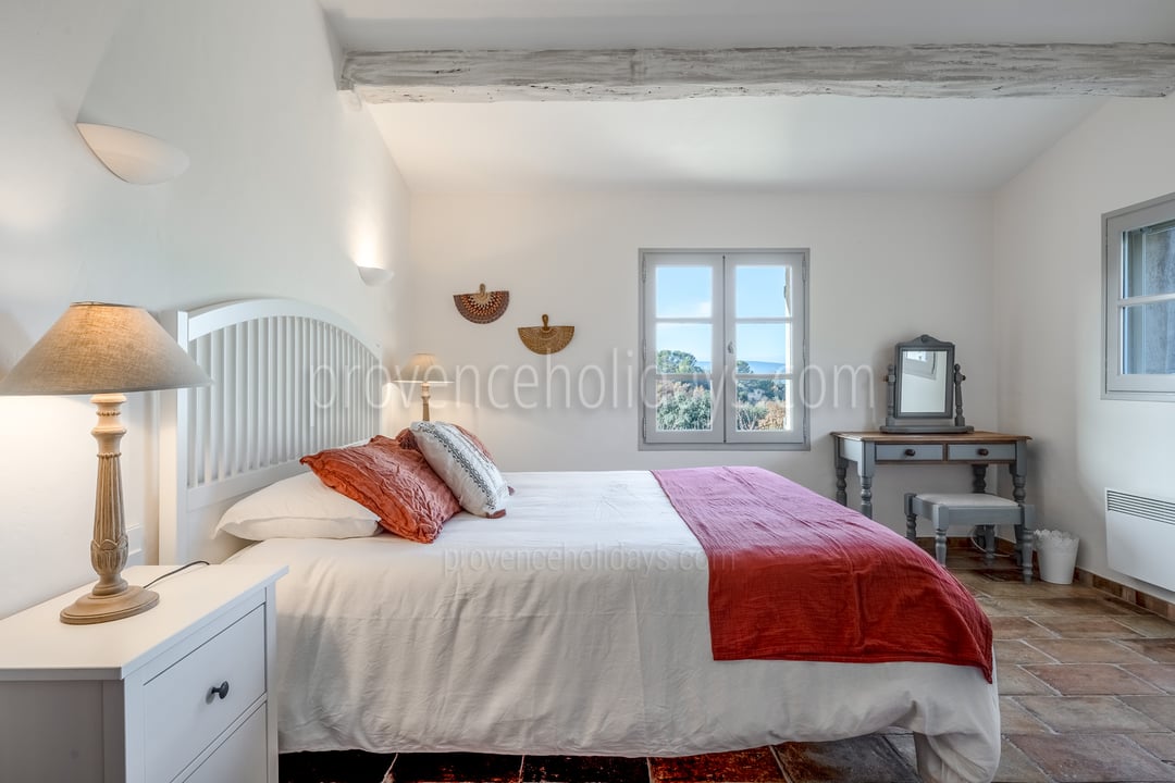 36 - Le Mas des Proles: Villa: Bedroom 2
