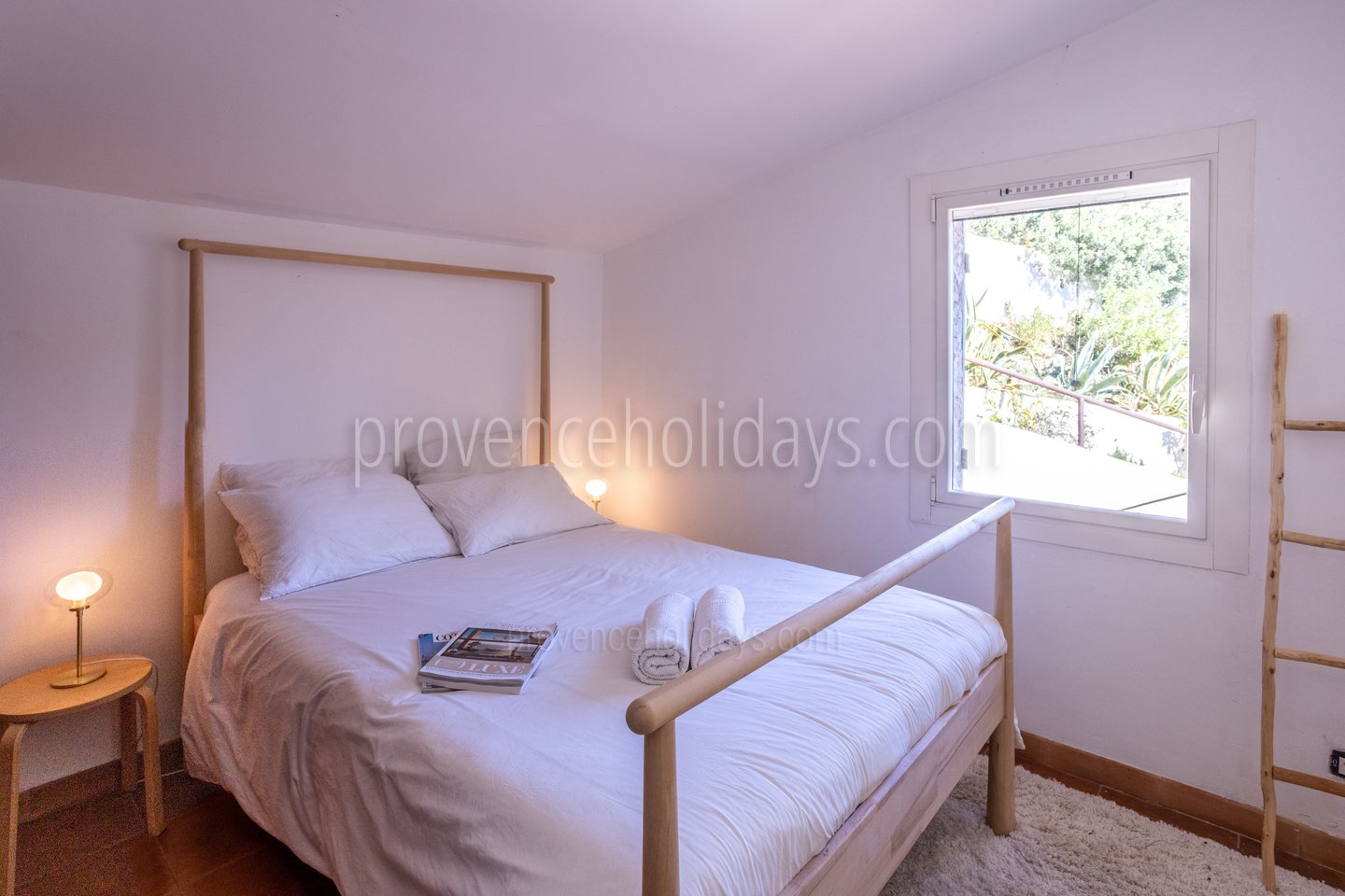 24 - Rivage: Villa: Bedroom
