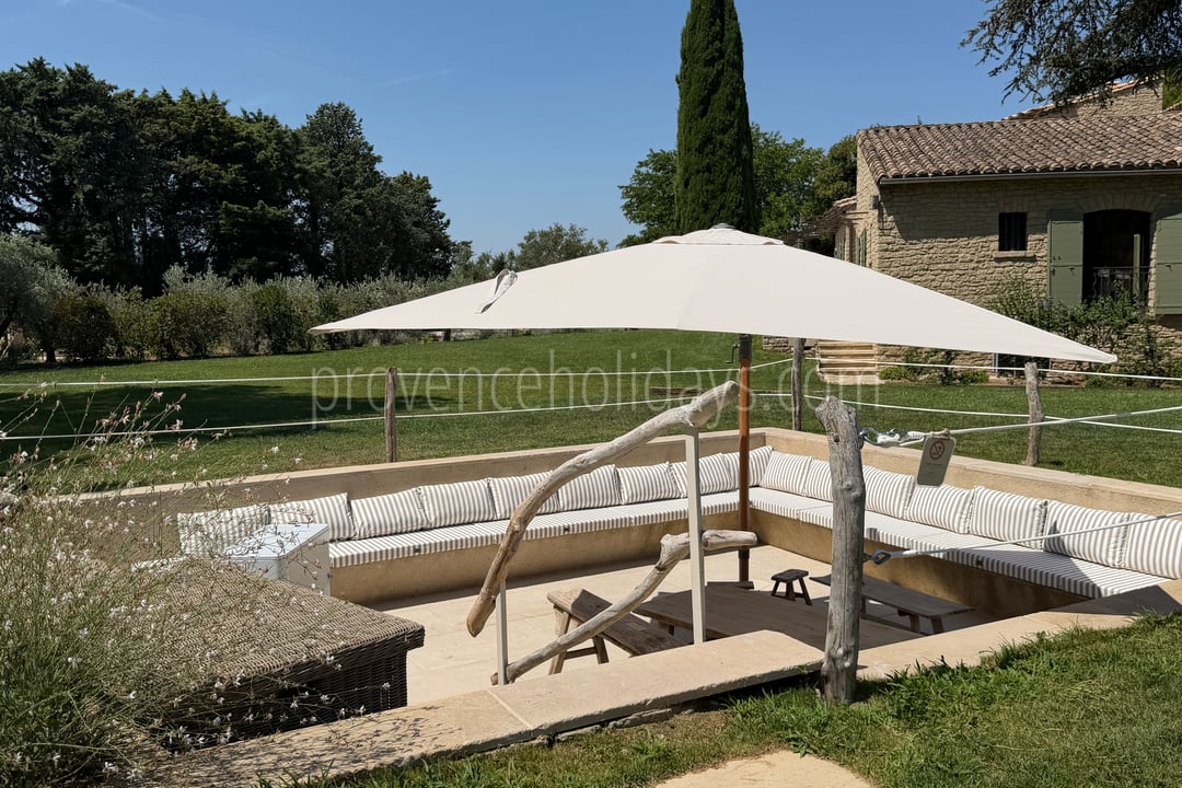 14 - Mas des Cistes: Villa: Exterior