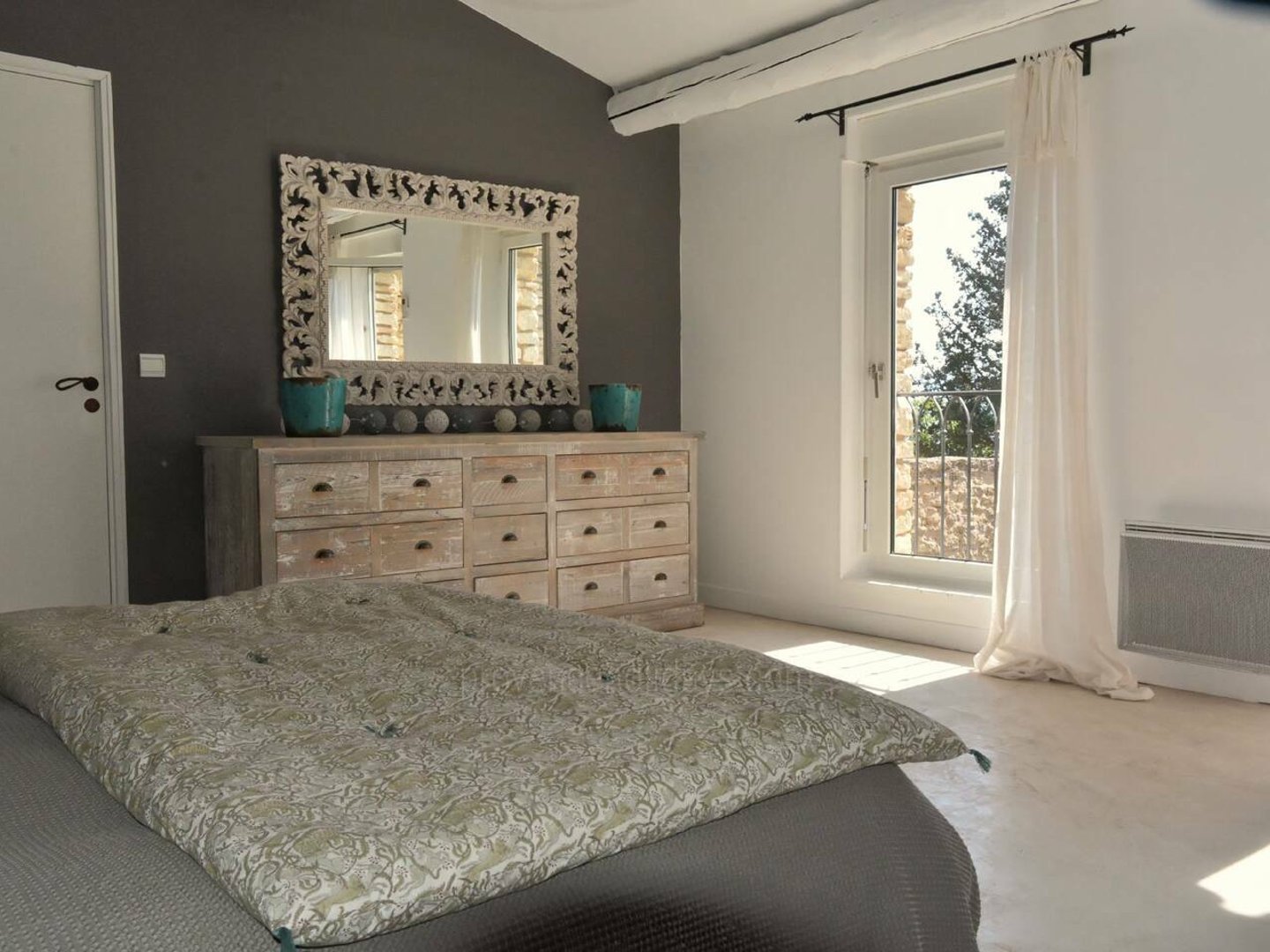 14 - Maison Gordes: Villa: Bedroom