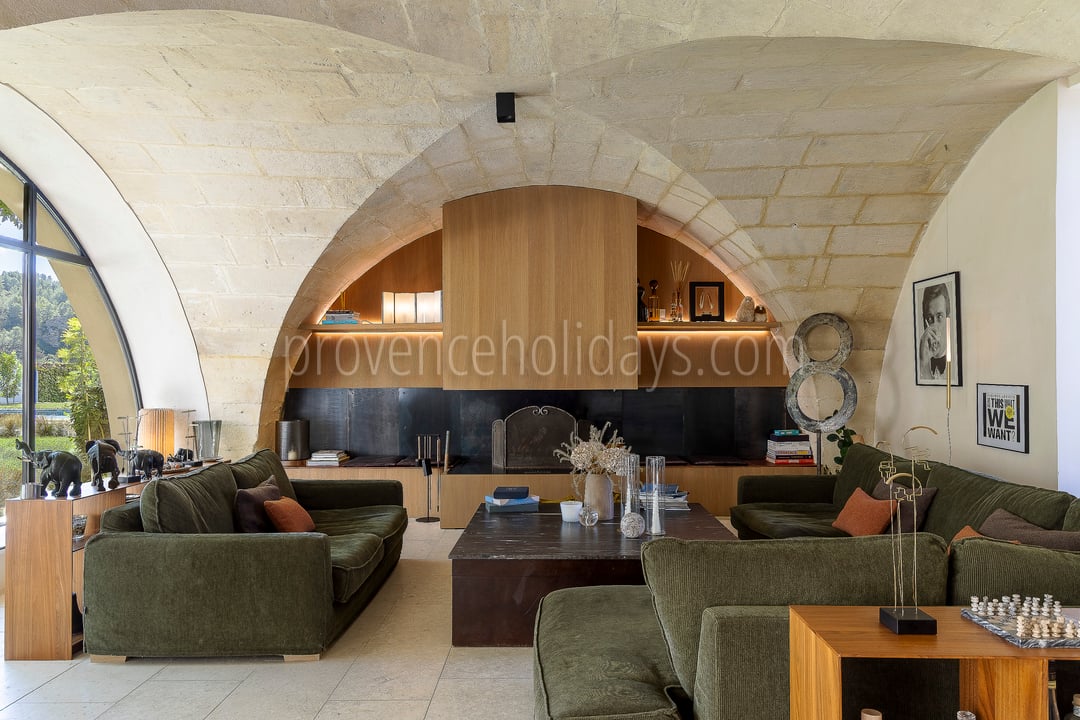 9 - Villa Saint Christol: Villa: Interior