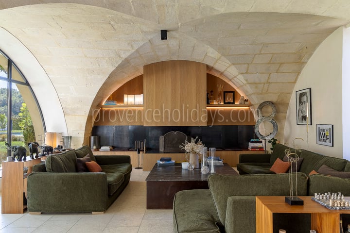 9 - Villa Saint Christol: Villa: Interior