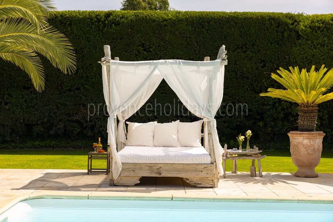 13 - Mas de l\'Oiseau: Villa: Exterior