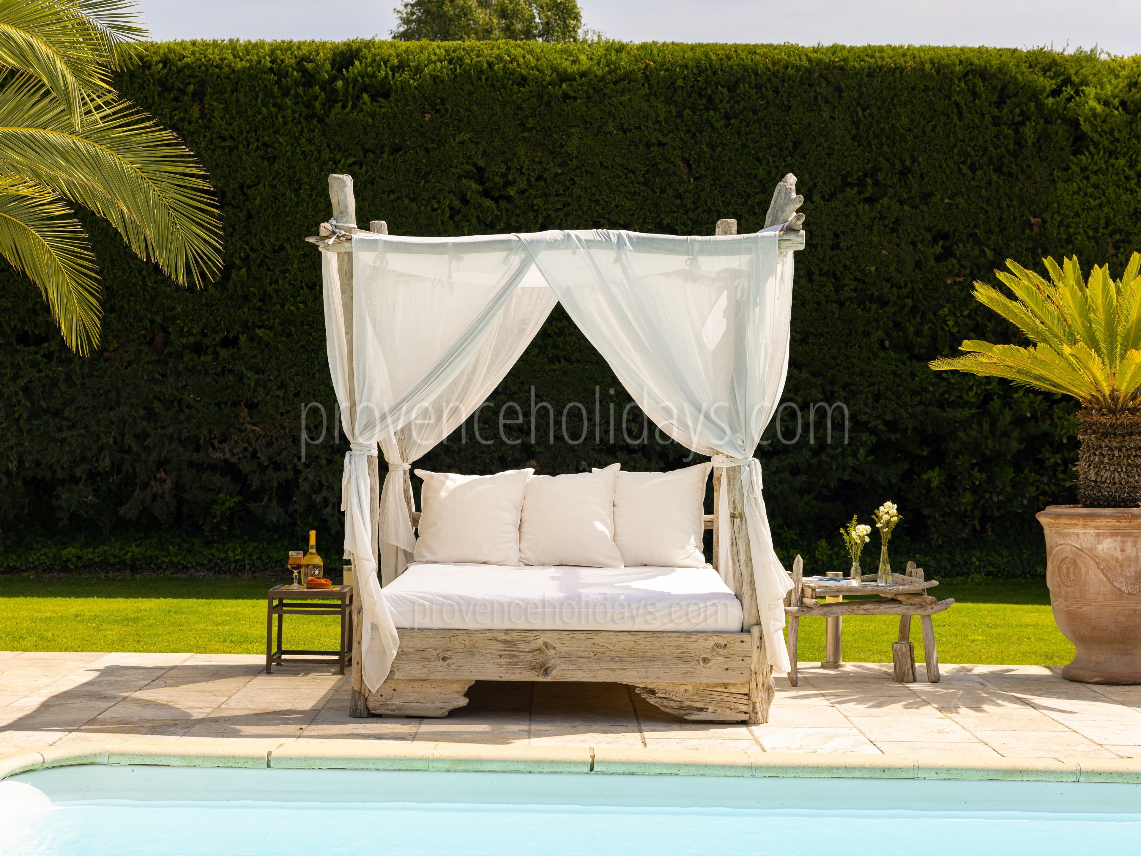 13 - Mas de l\'Oiseau: Villa: Exterior