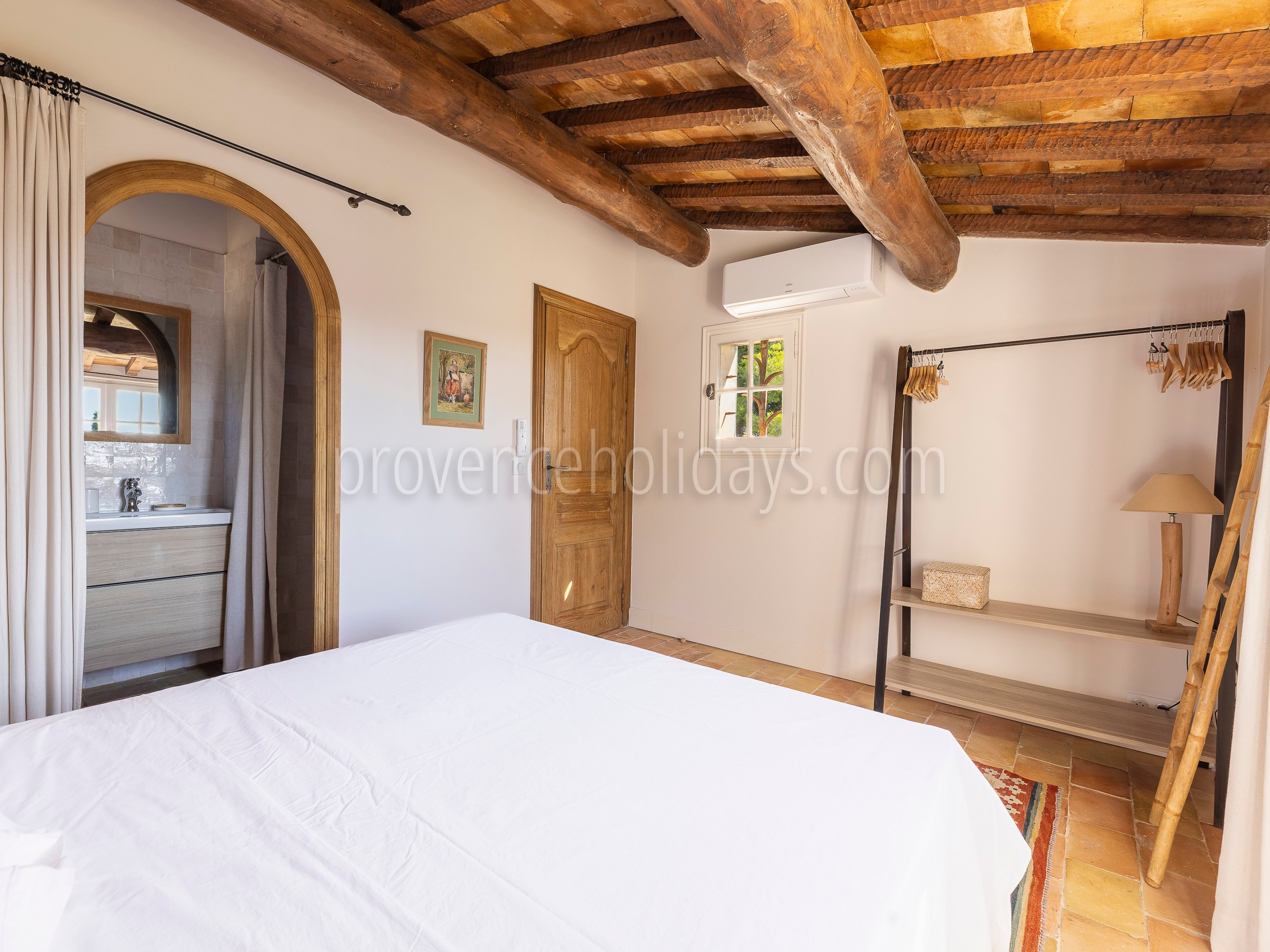 25 - Le Mas de l\'Auro: Villa: Bedroom 6