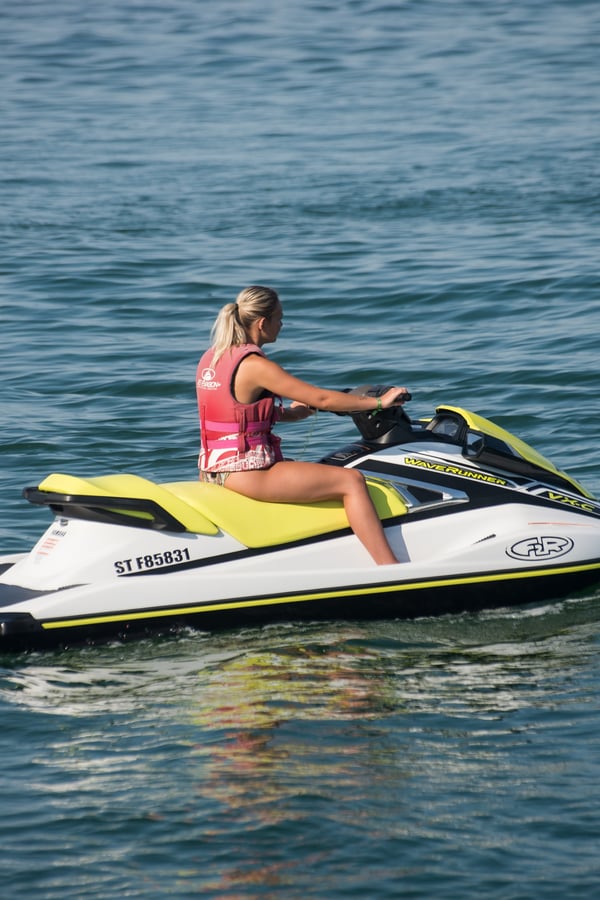jet ski