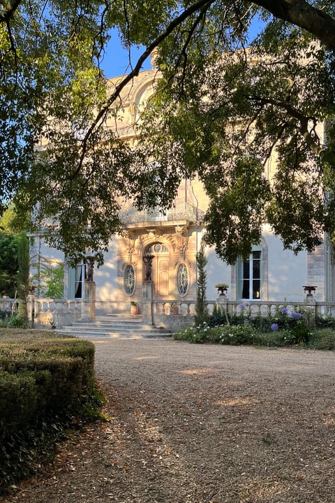 29 - Château de Nîmes: Villa: Exterior