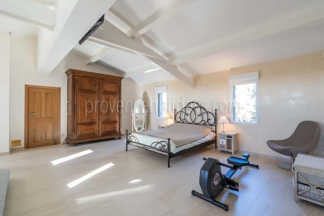 15 - Mas de l\'Eolienne: Villa: Bedroom