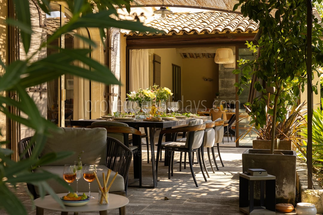18 - Villa Charles: Villa: Exterior