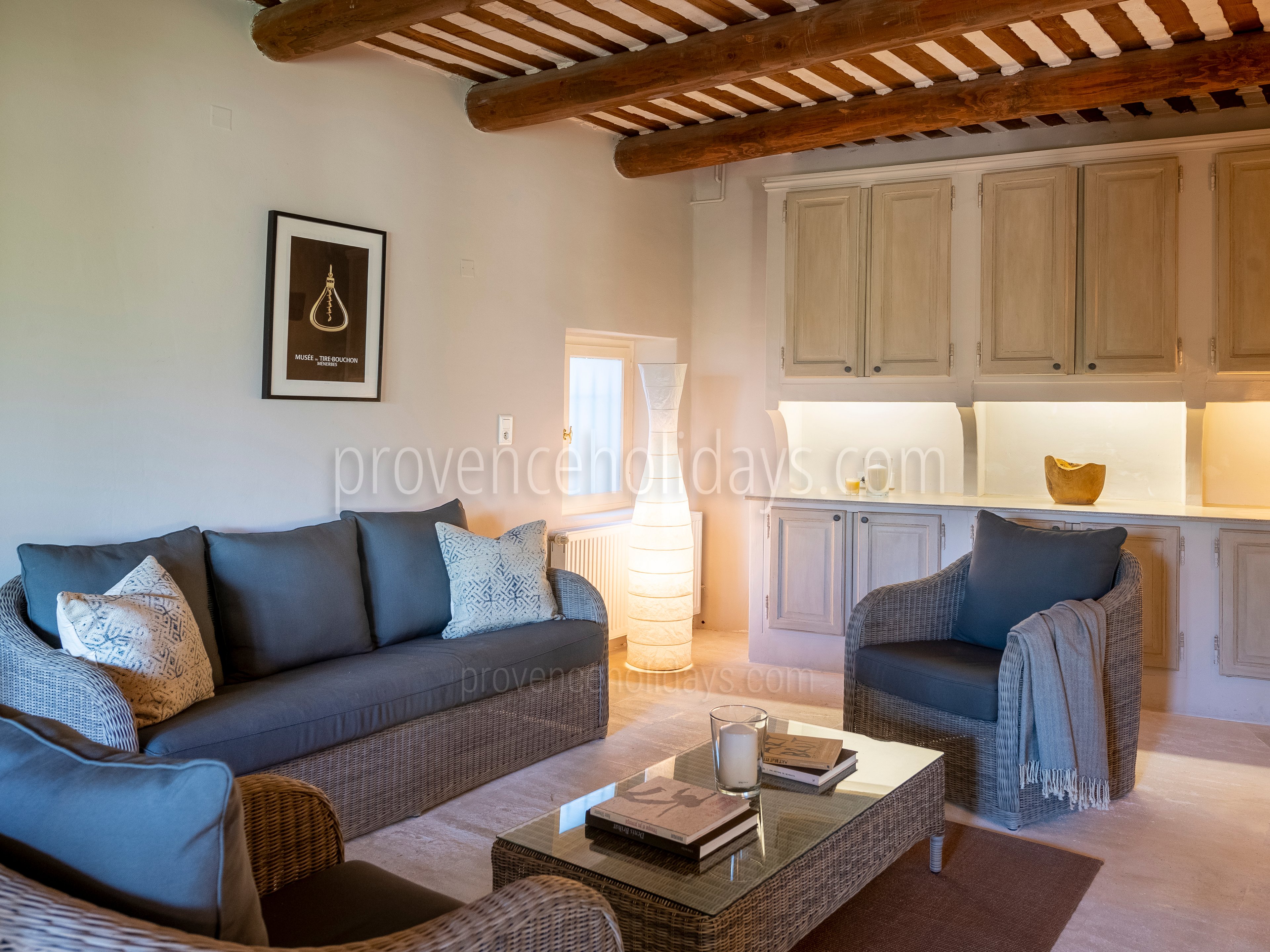 11 - Le Mas de Joucas: Villa: Interior