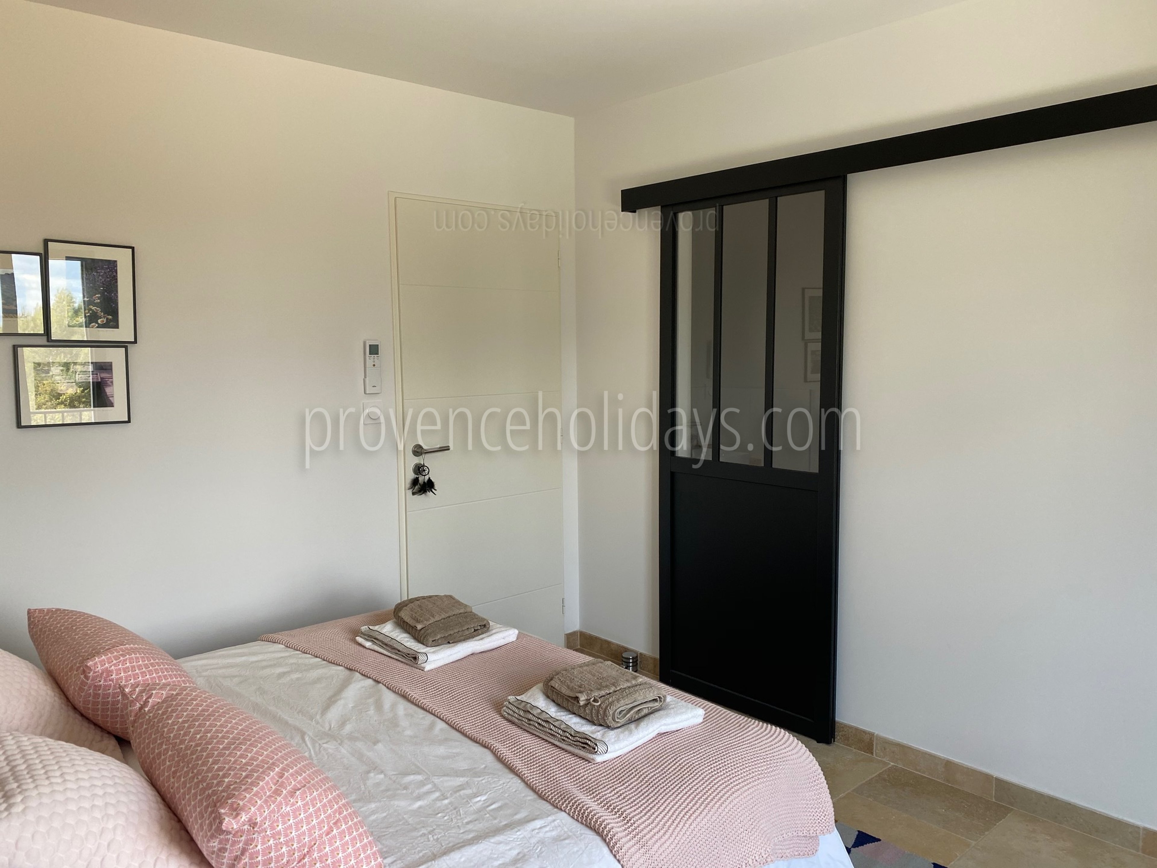 28 - Maison Poulinas: Villa: Bedroom