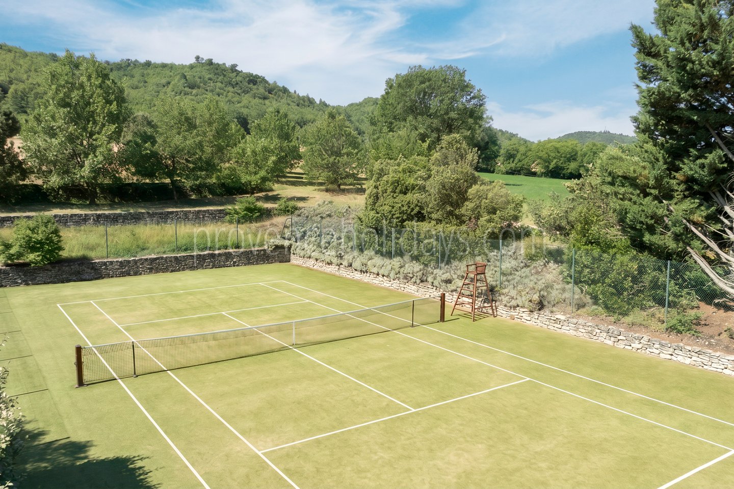 107 - La Bastide Neuve: Villa: Exterior