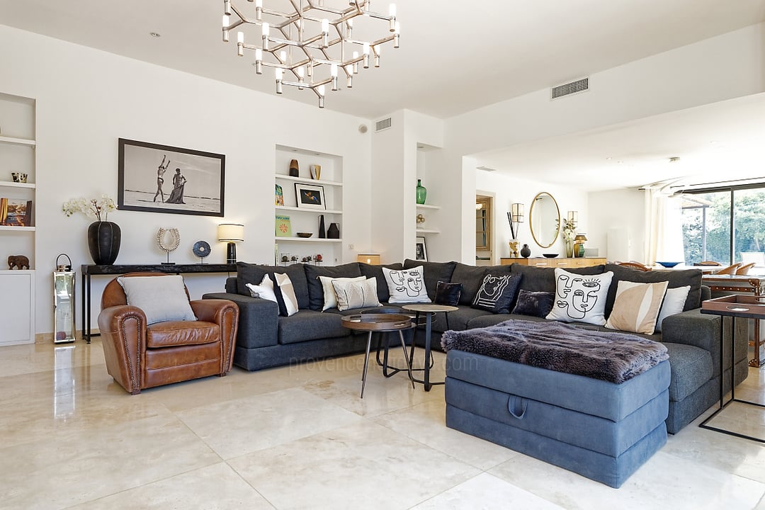 34 - Mas Aurelia: Villa: Interior