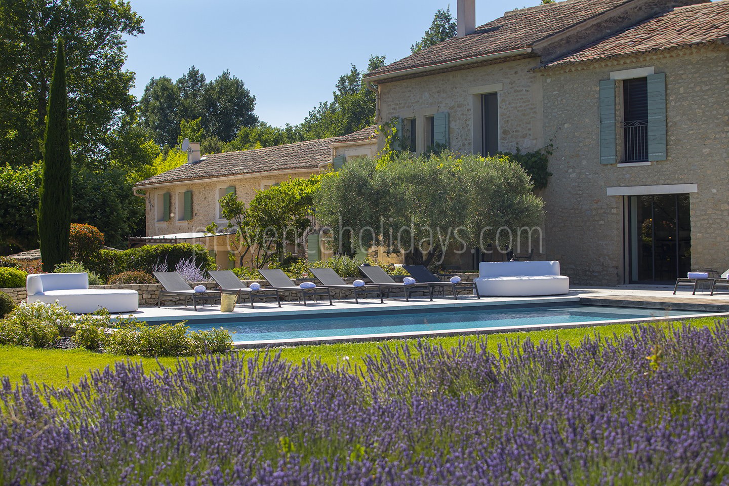 3 - Mas du Carlet: Villa: Exterior
