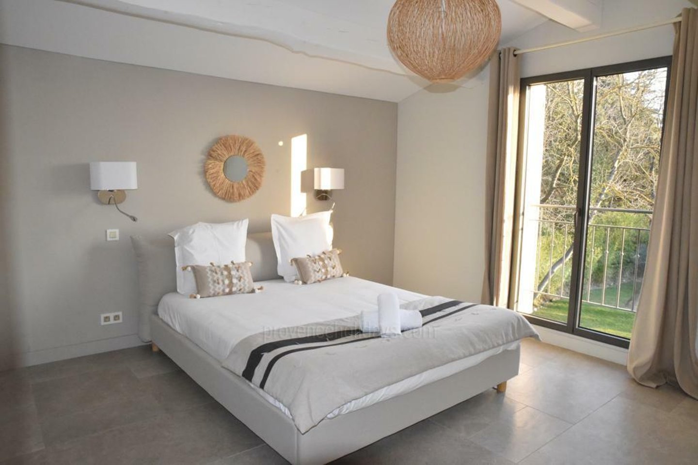 39 - Le Mas des Bories: Villa: Bedroom