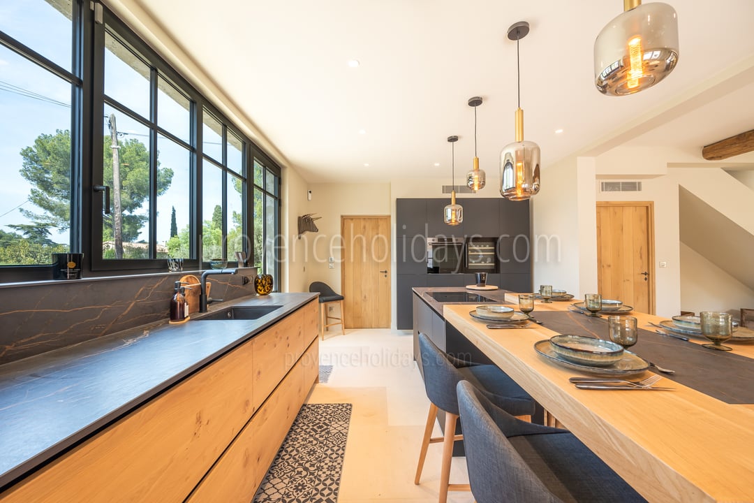 7 - Mas Lucie: Villa: Interior