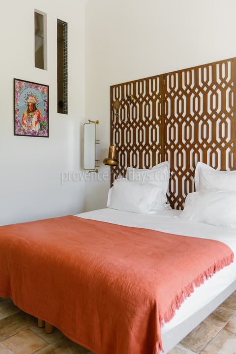20 - Le Mas Sainte Marie: Villa: Bedroom