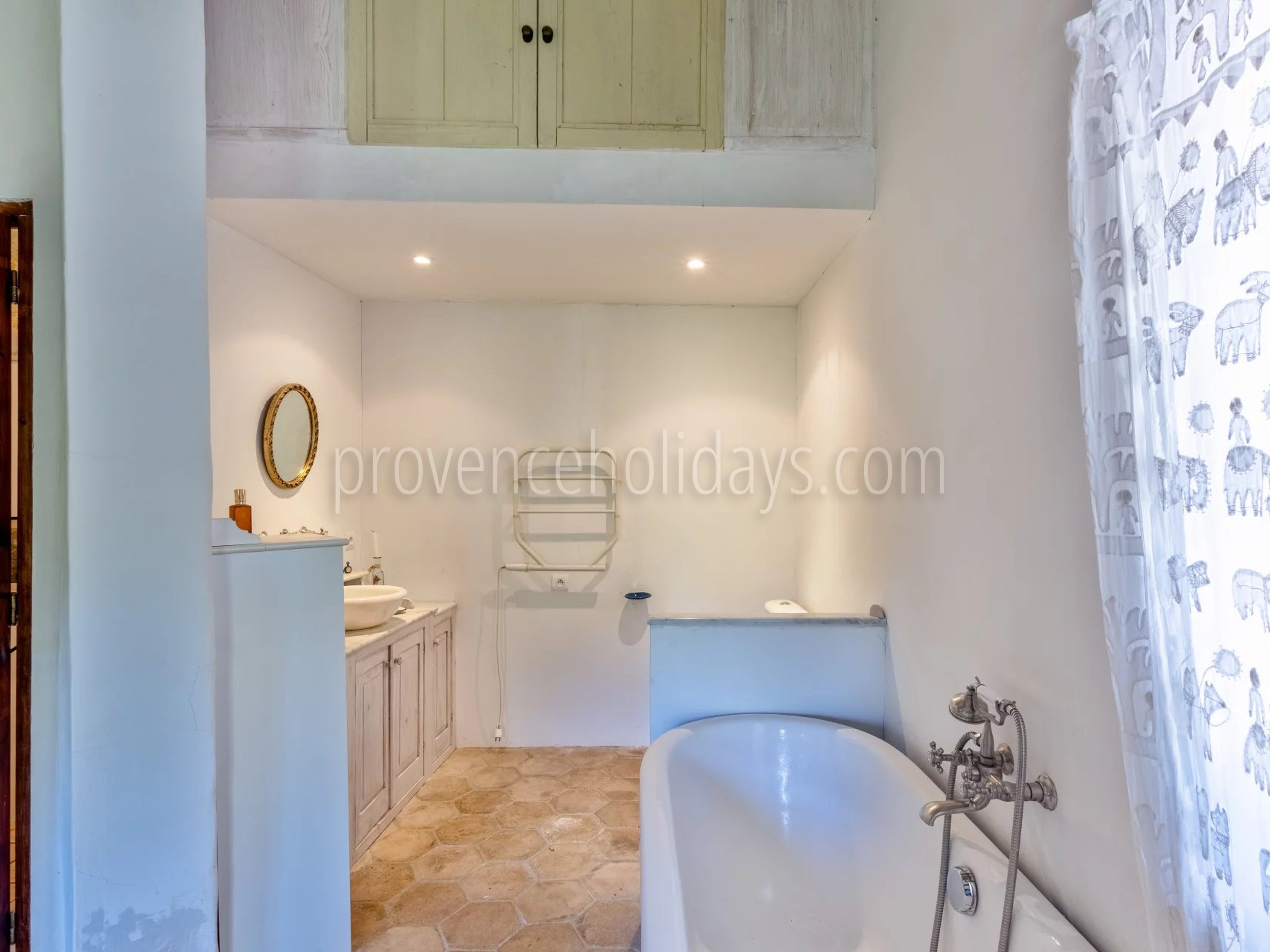 11 - Gehucht in La Garde-Freinet: Villa: Bathroom
