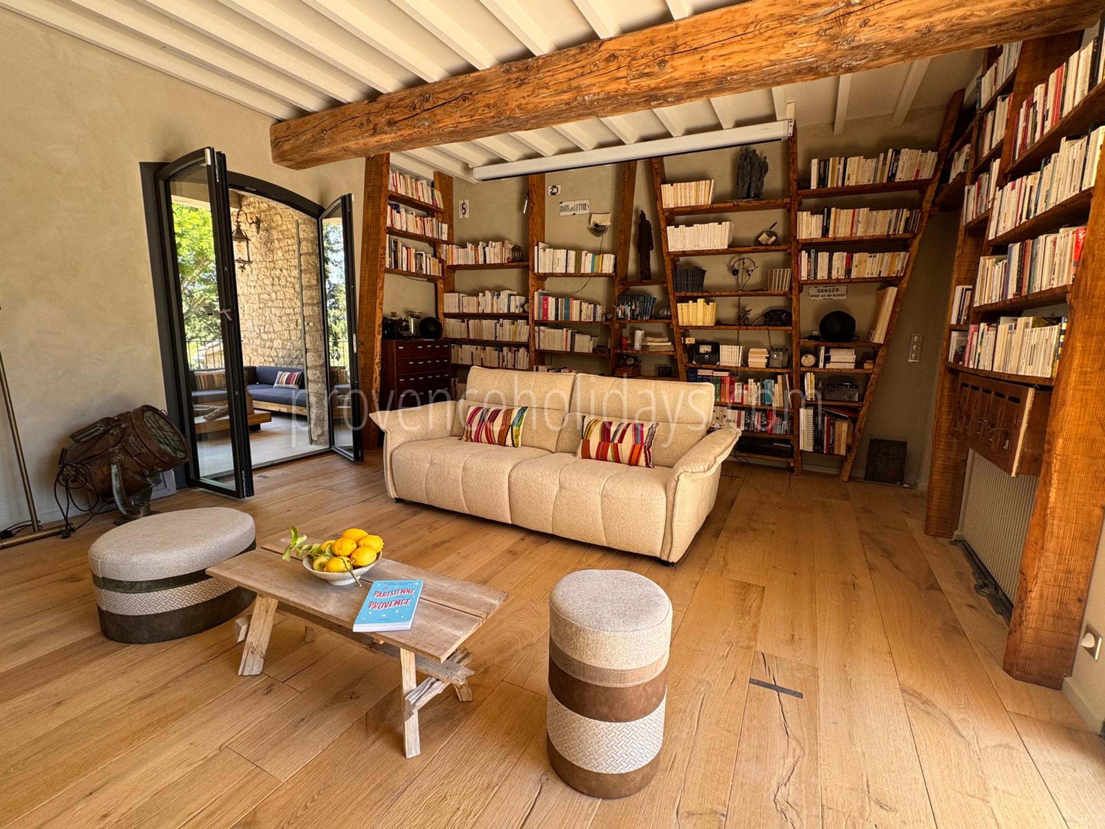 8 - Mas des Cistes: Villa: Interior