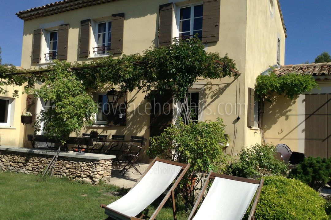 15 - Villa Bastide: Villa: Exterior