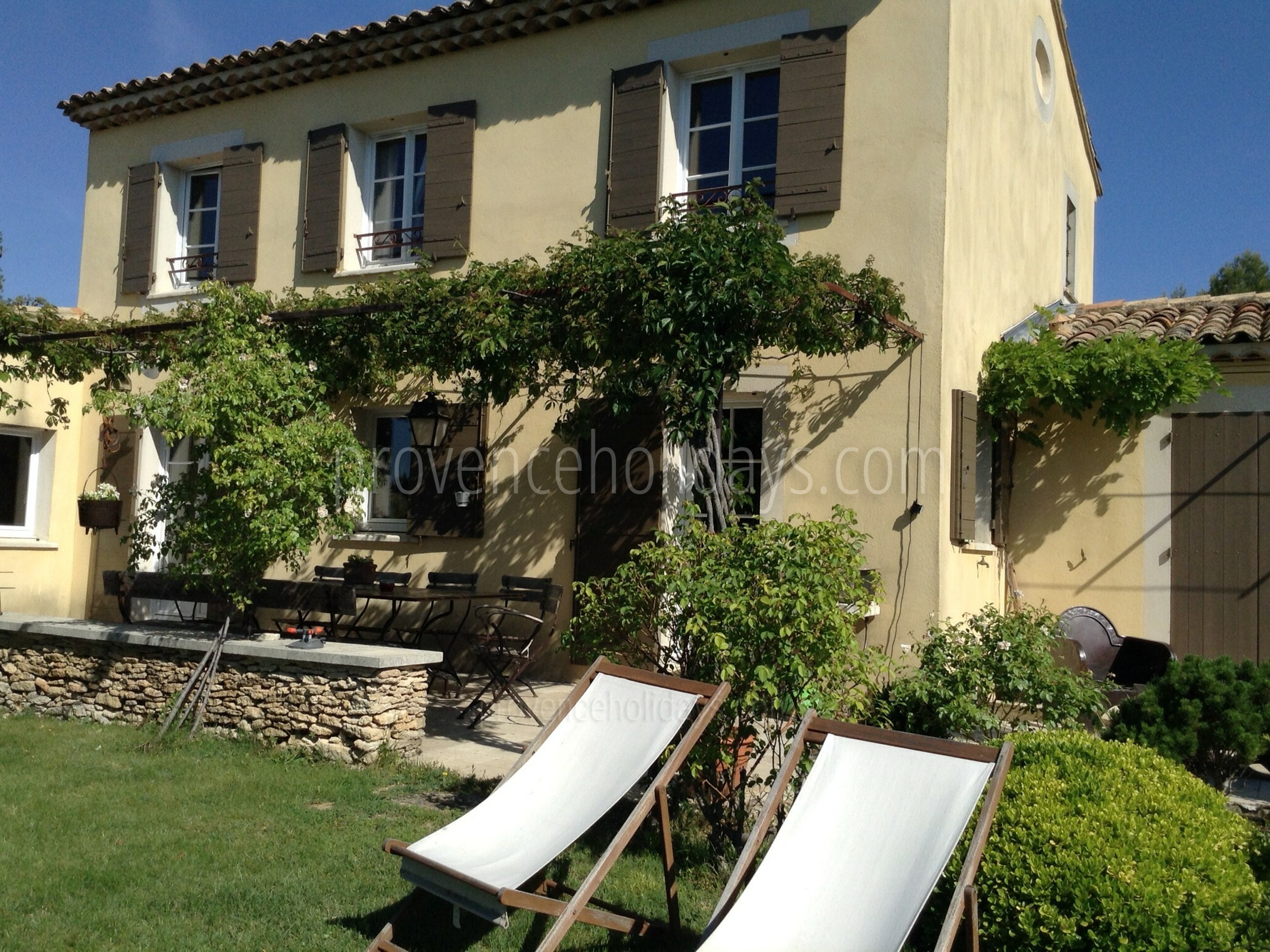 15 - Villa Bastide: Villa: Exterior