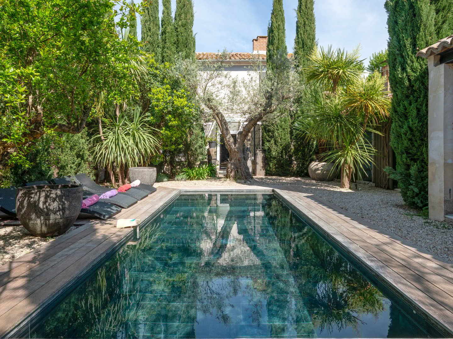 3 - L\'Hôtel Particulier: Villa: Exterior