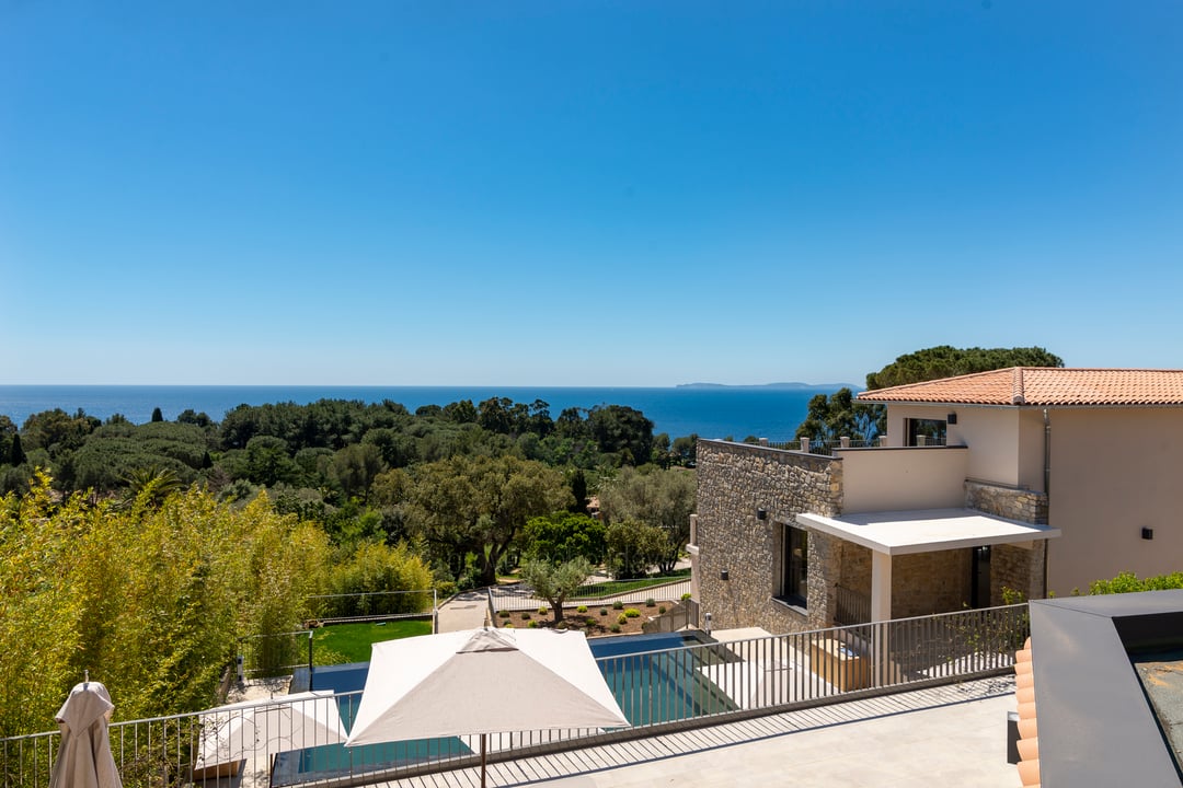 Villa Crooner