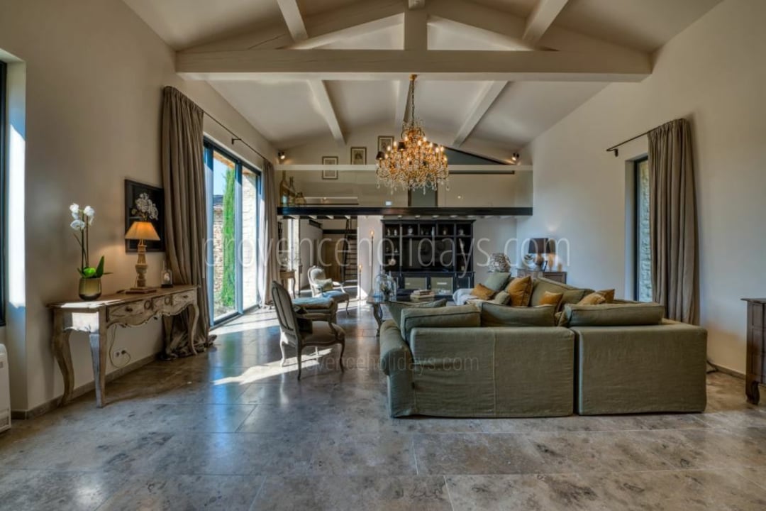 17 - Villa Daurèio: Villa: Interior