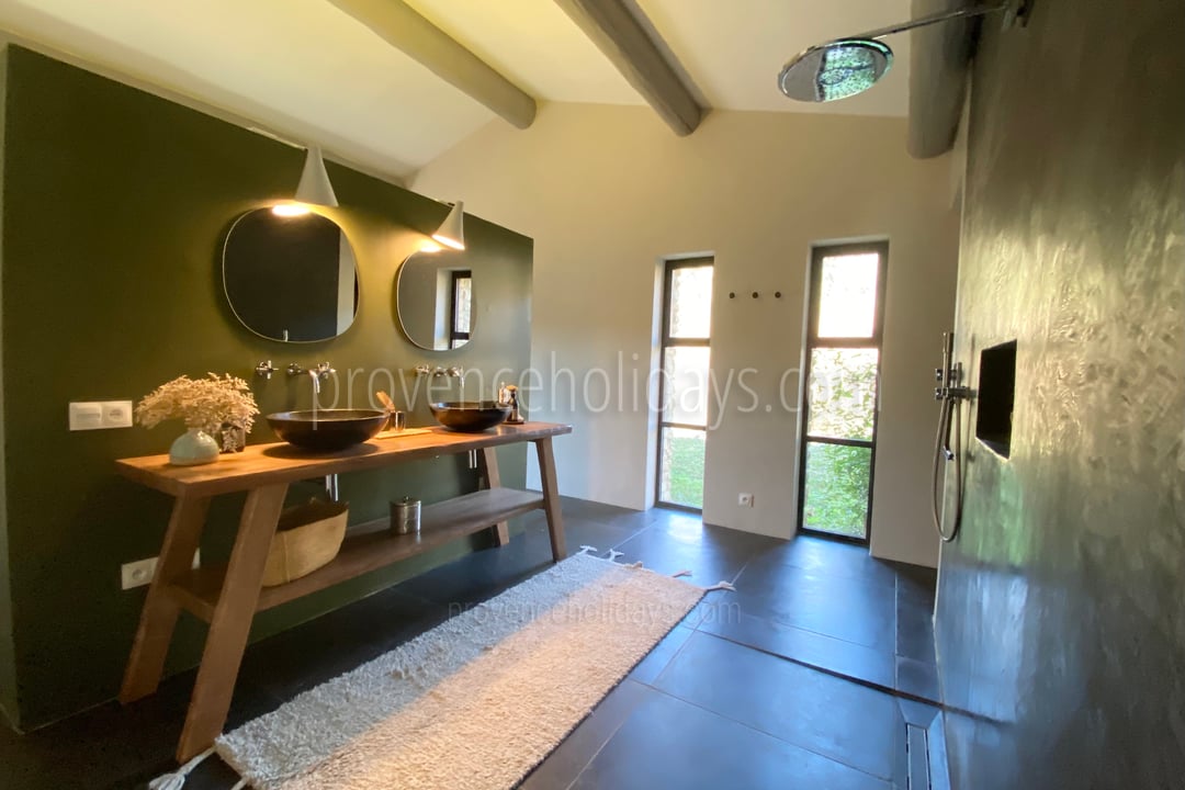 18 - Villa Real: Villa: Interior
