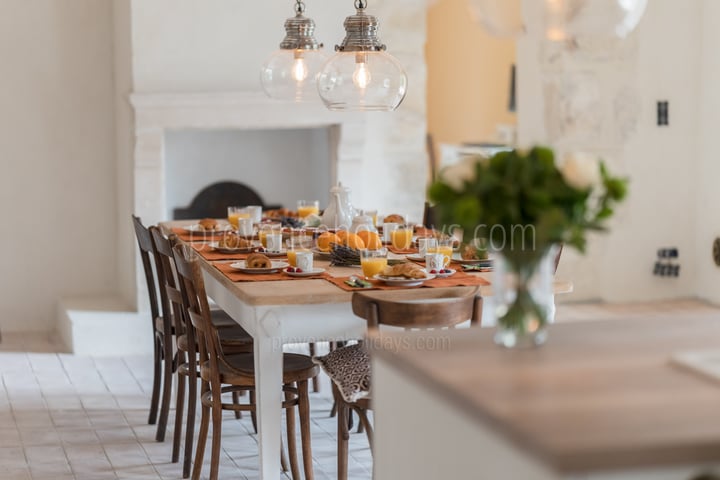 12 - Mas Cerisiers: Villa: Interior