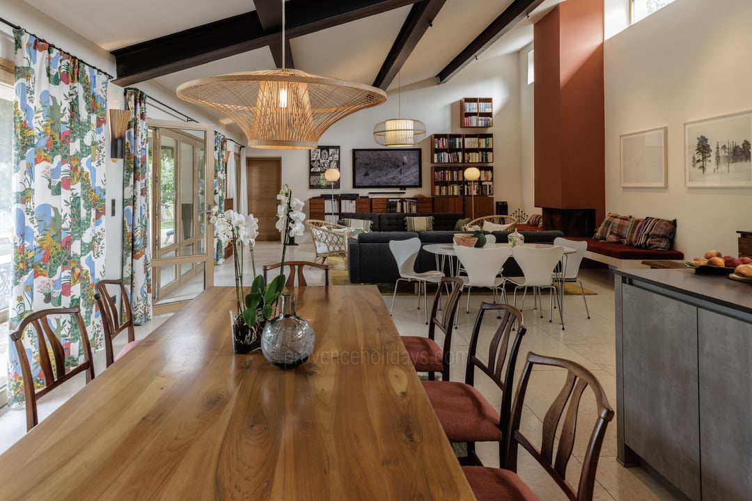45 - Mas des Sources: Villa: Interior