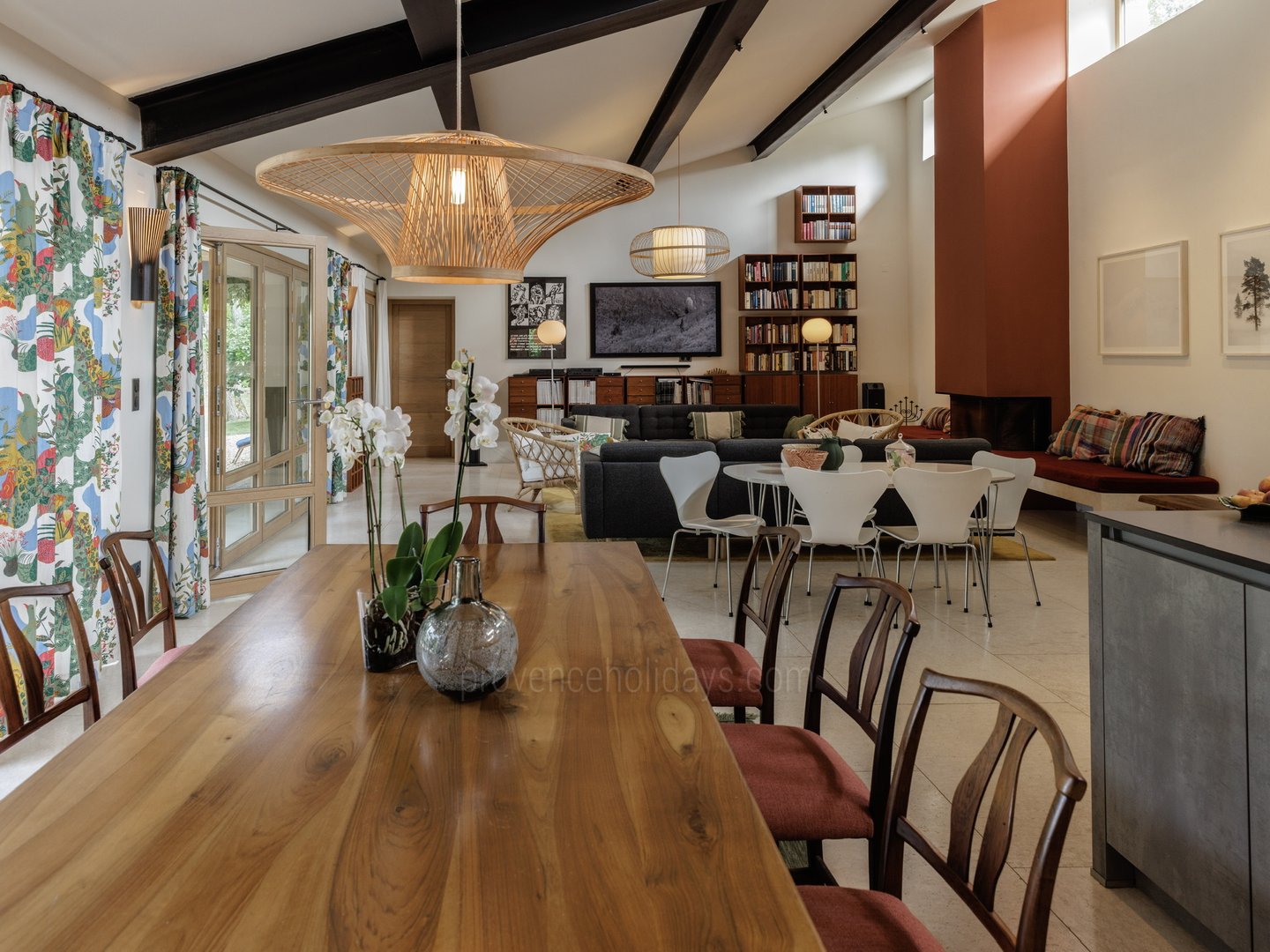 45 - Mas des Sources: Villa: Interior