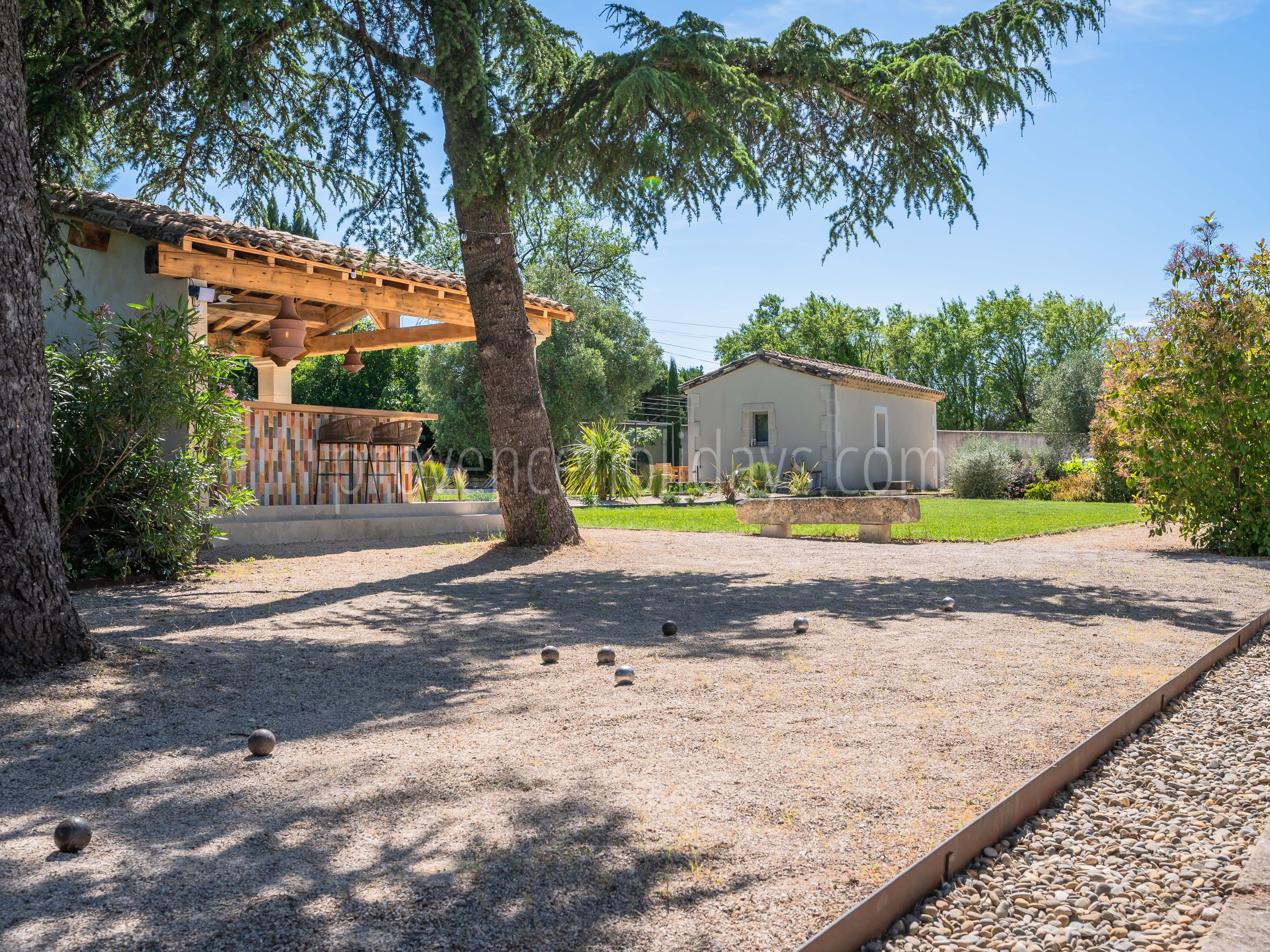 35 - Mas Van Gogh: Villa: Exterior
